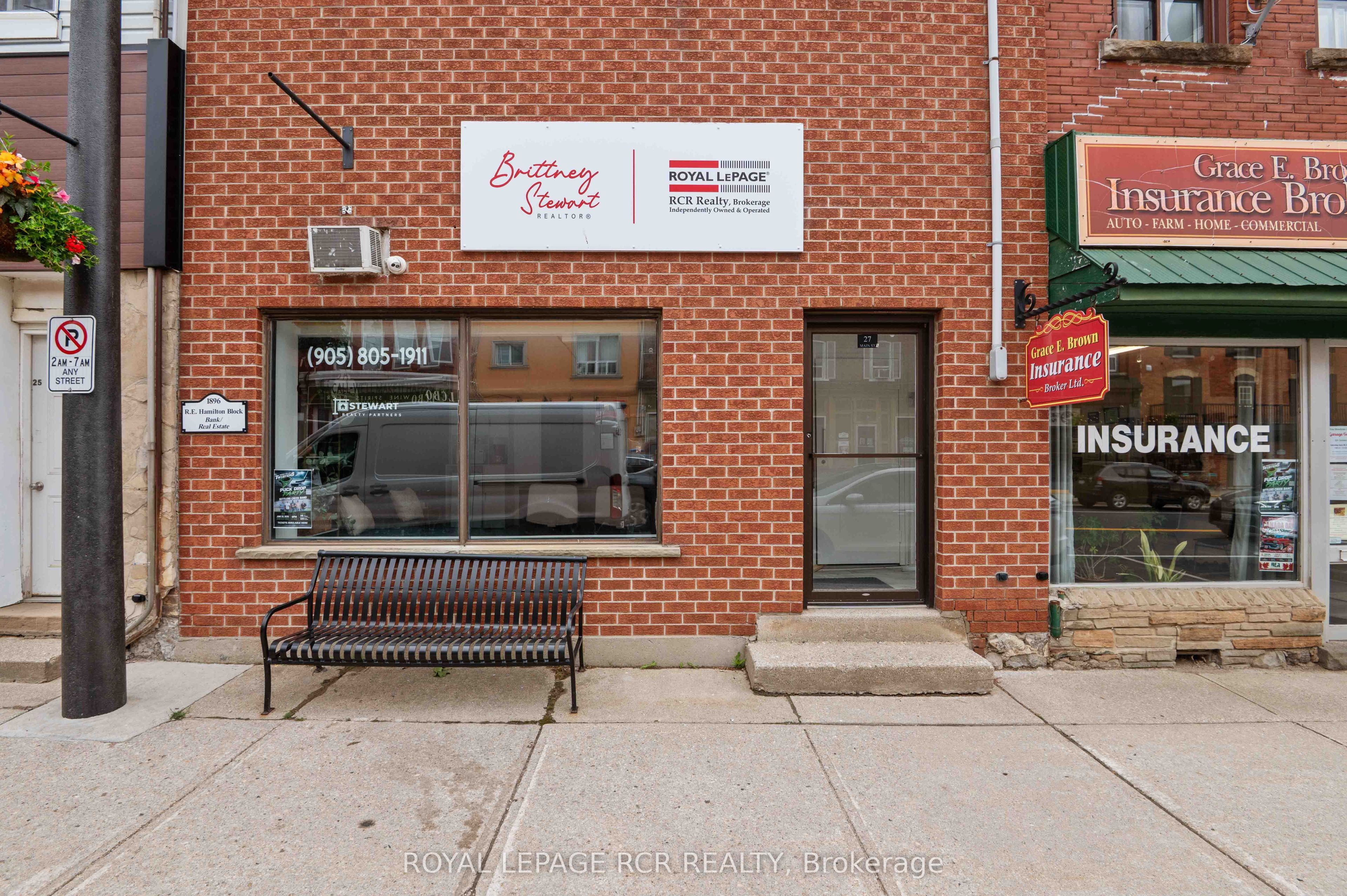 27 Main Street S
