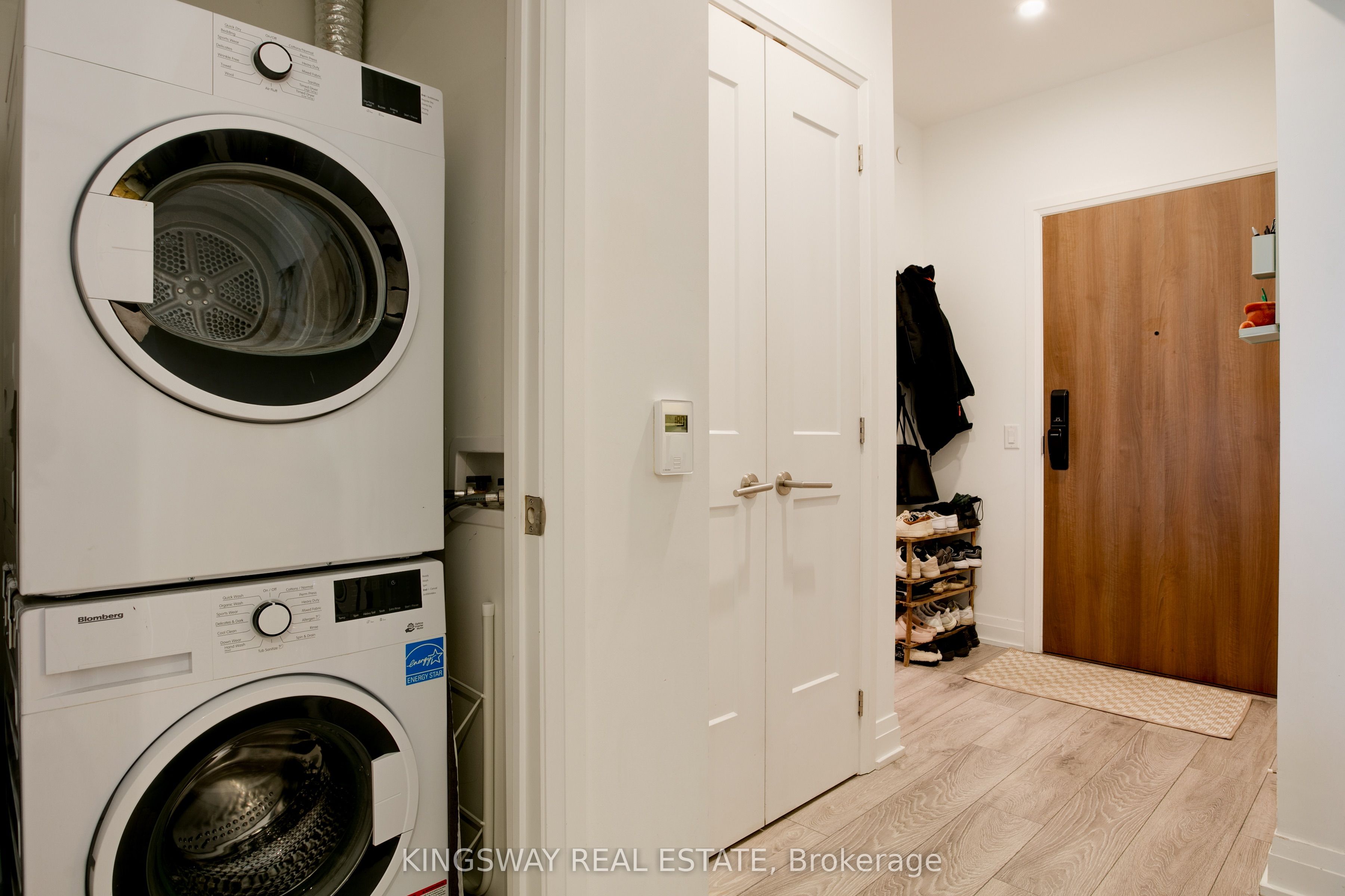 21 Park Street 910