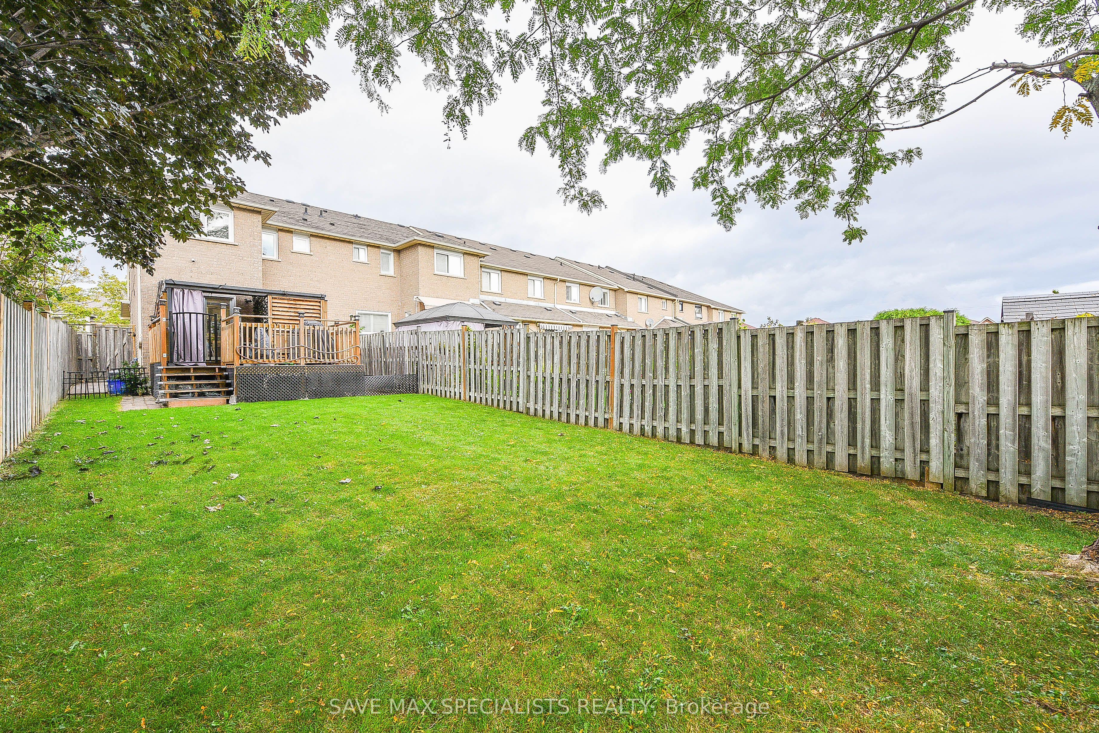 614 Lumberton Crescent