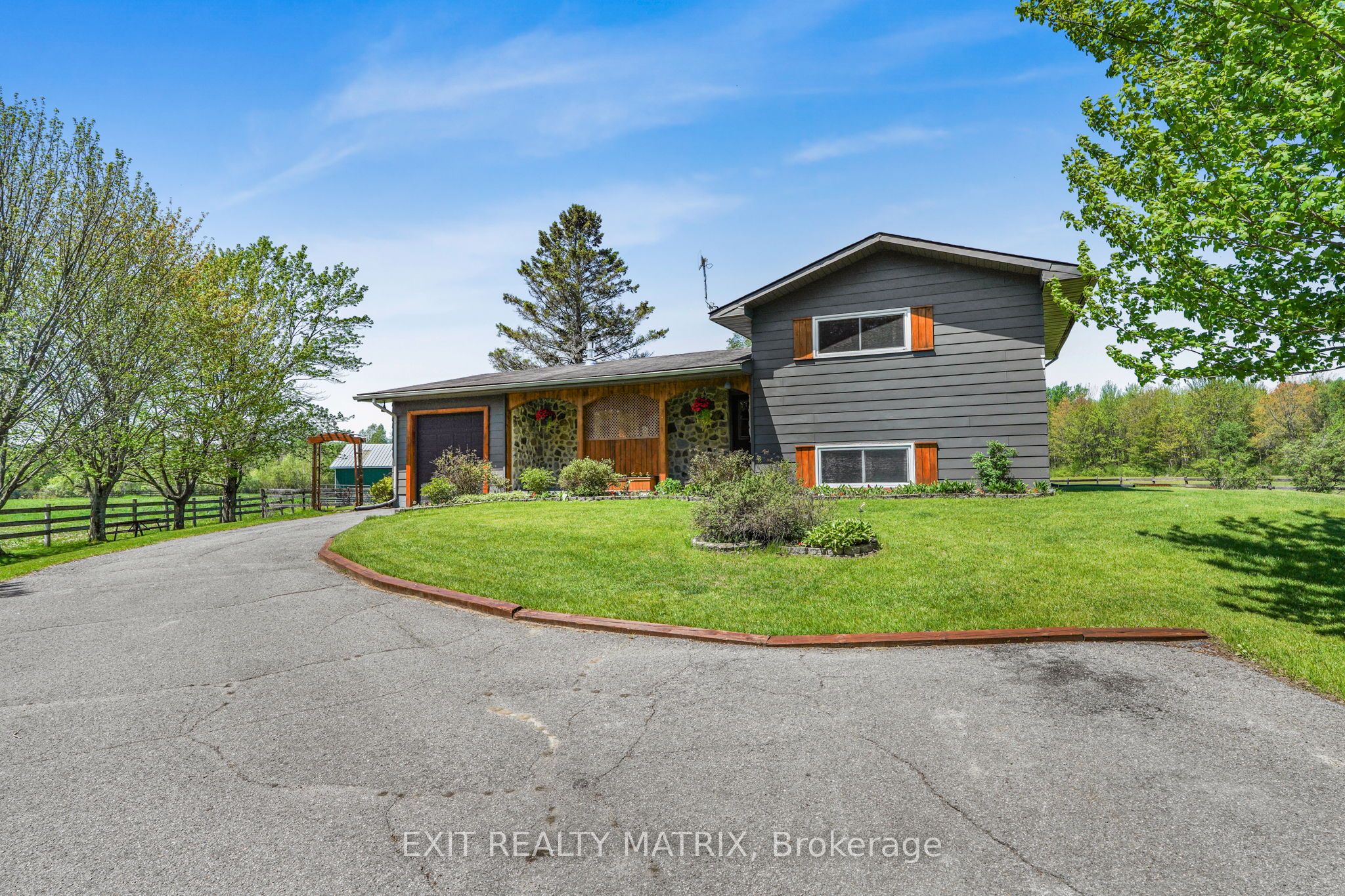 6416 Saumure Road