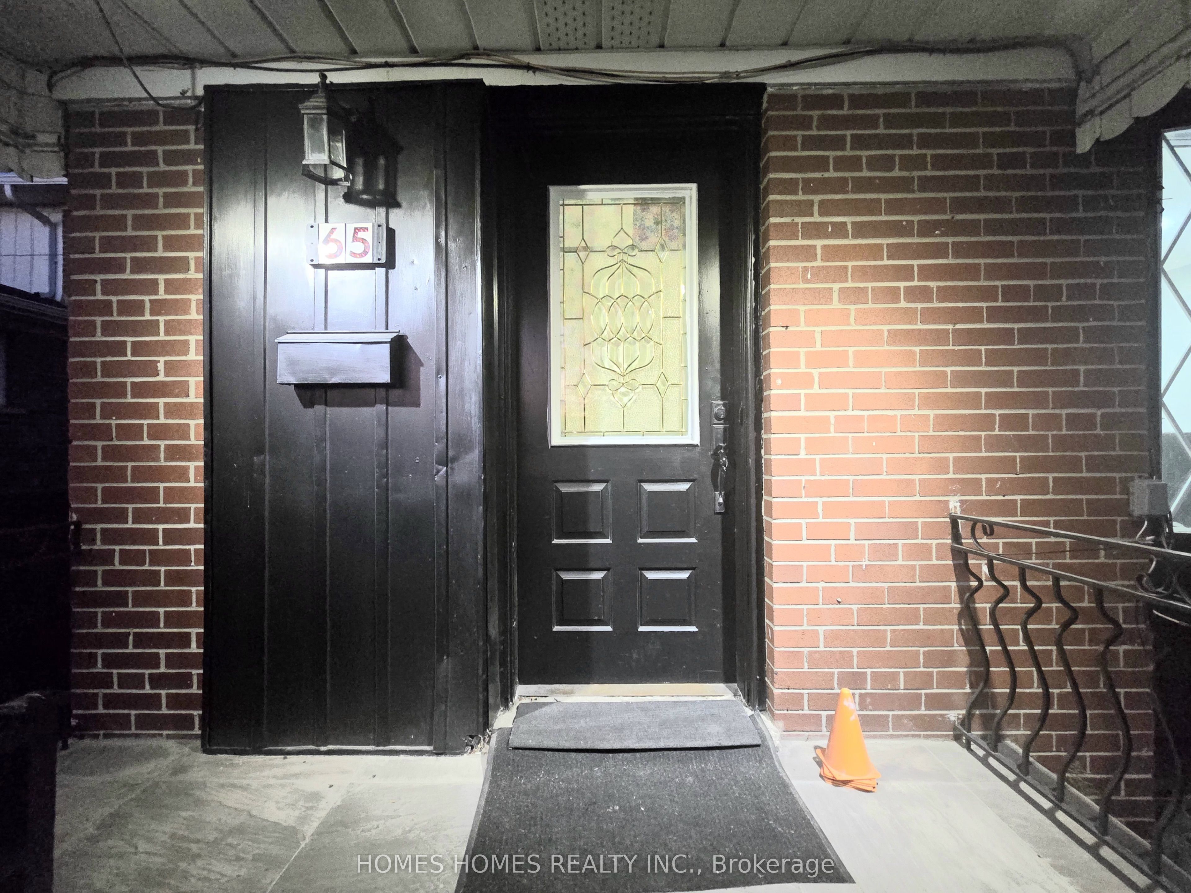 65 Elnathan Crescent