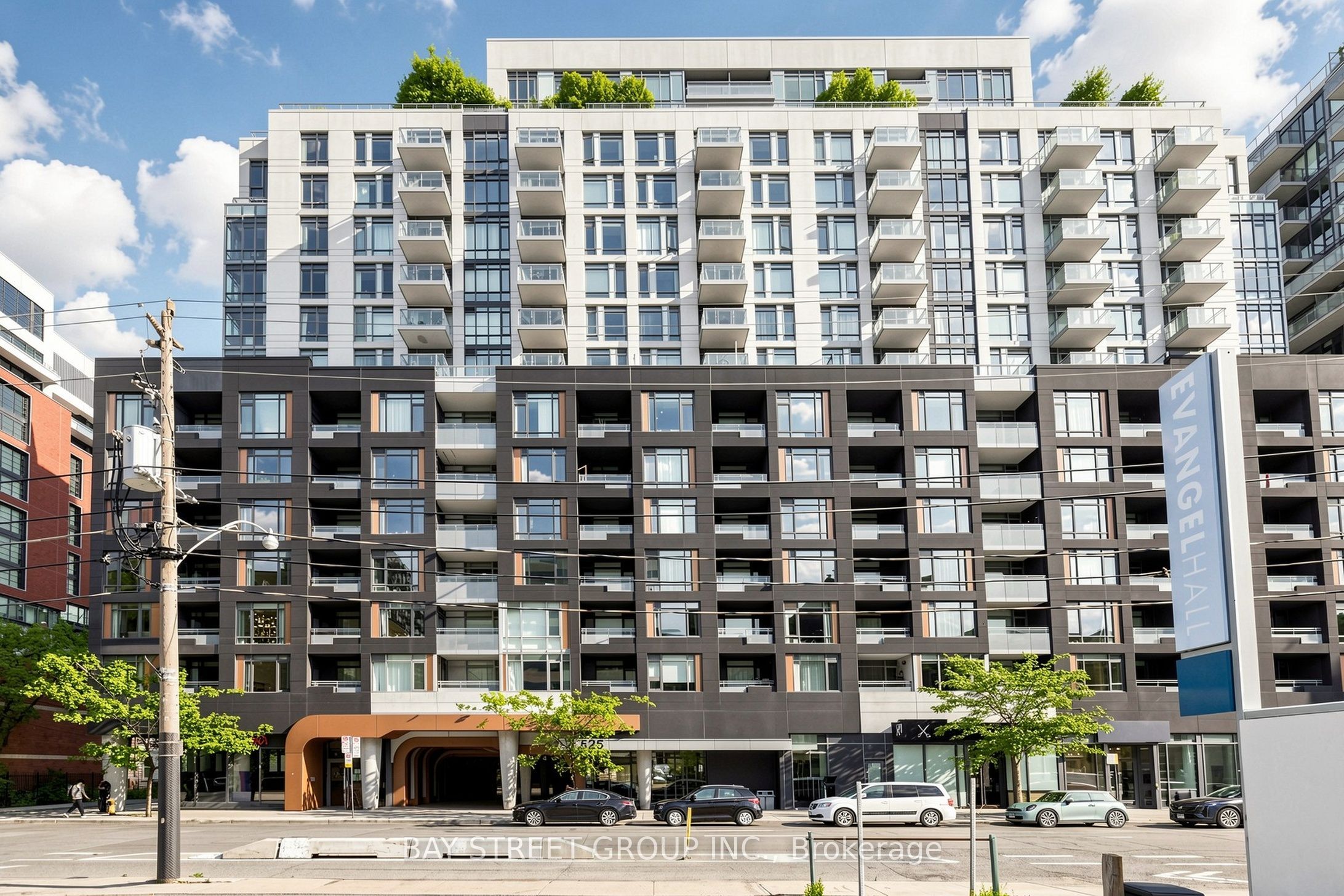 525 Adelaide Street W 1118