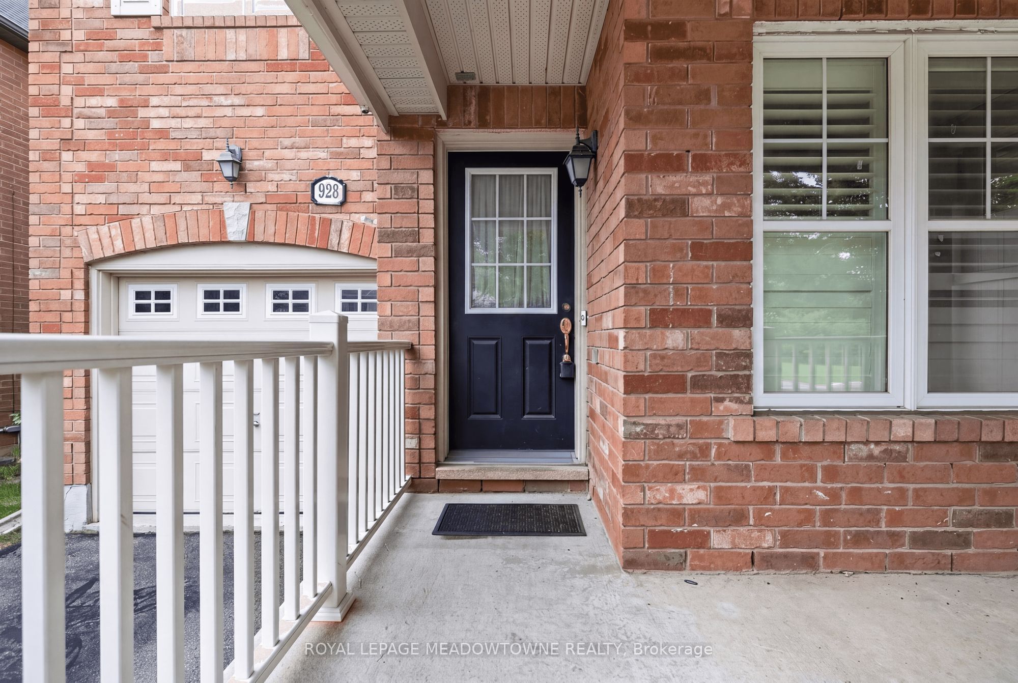 928 Raftis Crescent