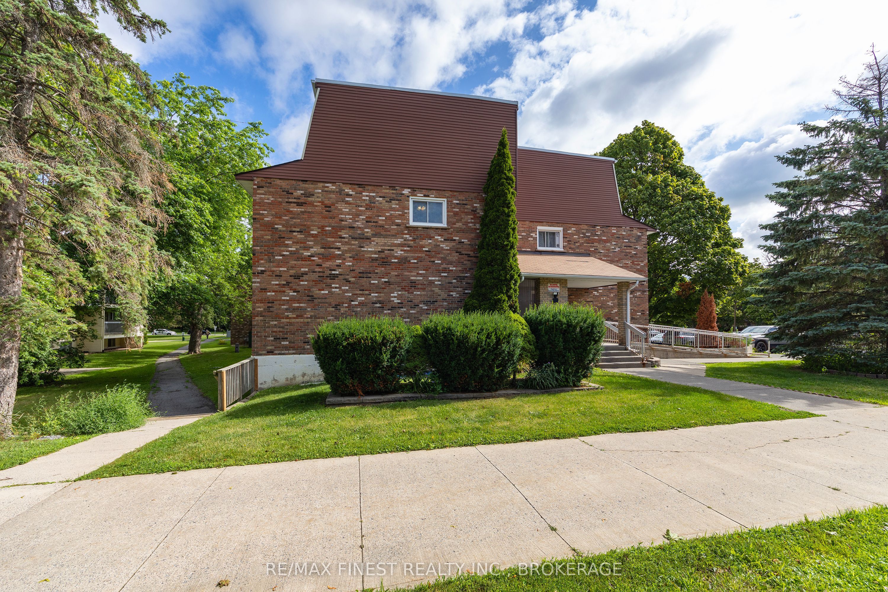 845 Milford Drive 301
