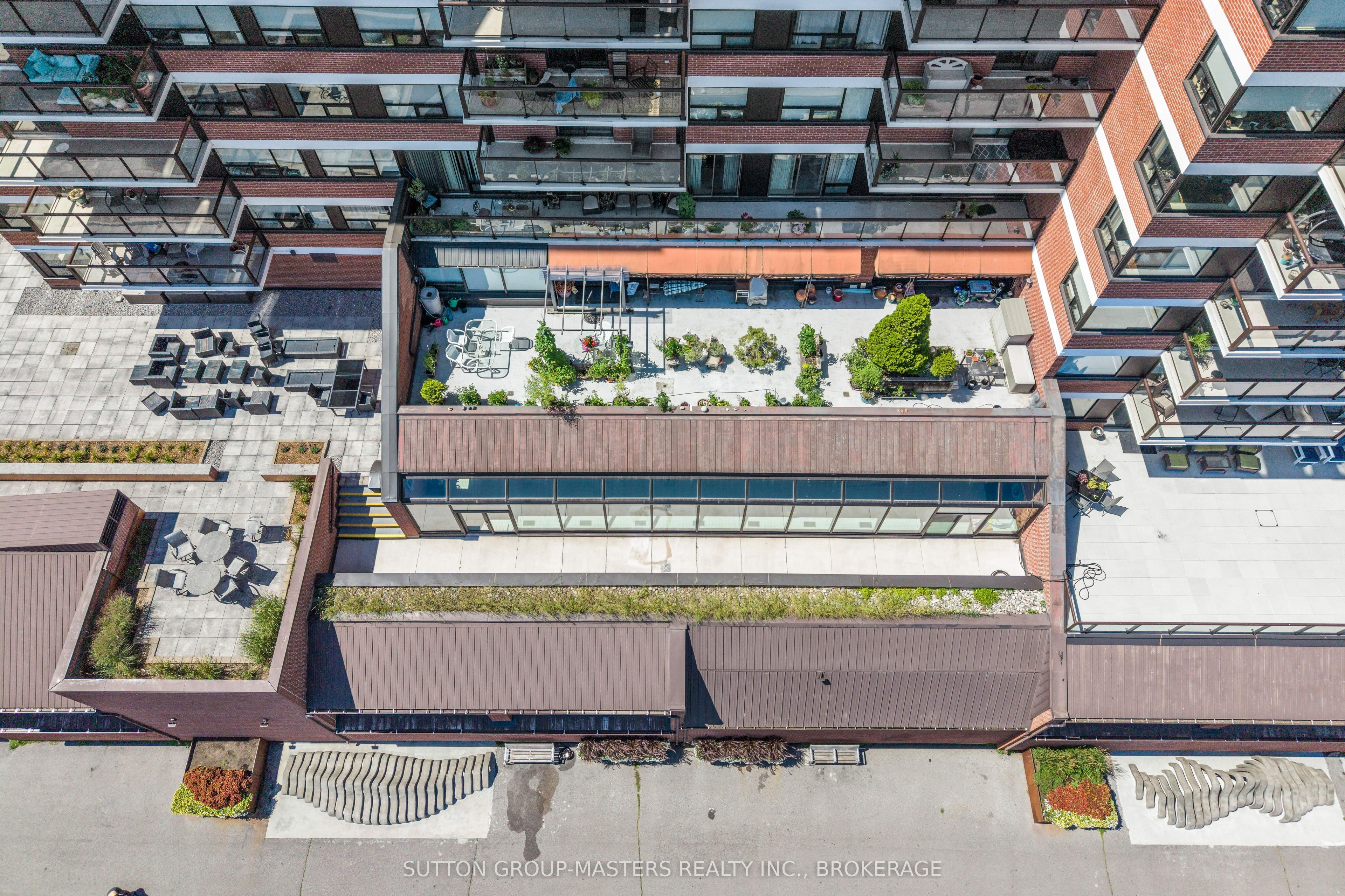 165 Ontario Street 801