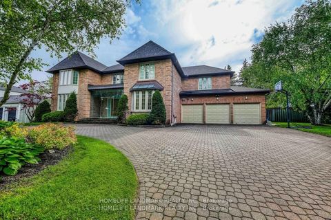 10 Prescott Court Markham ON L3T 5W7