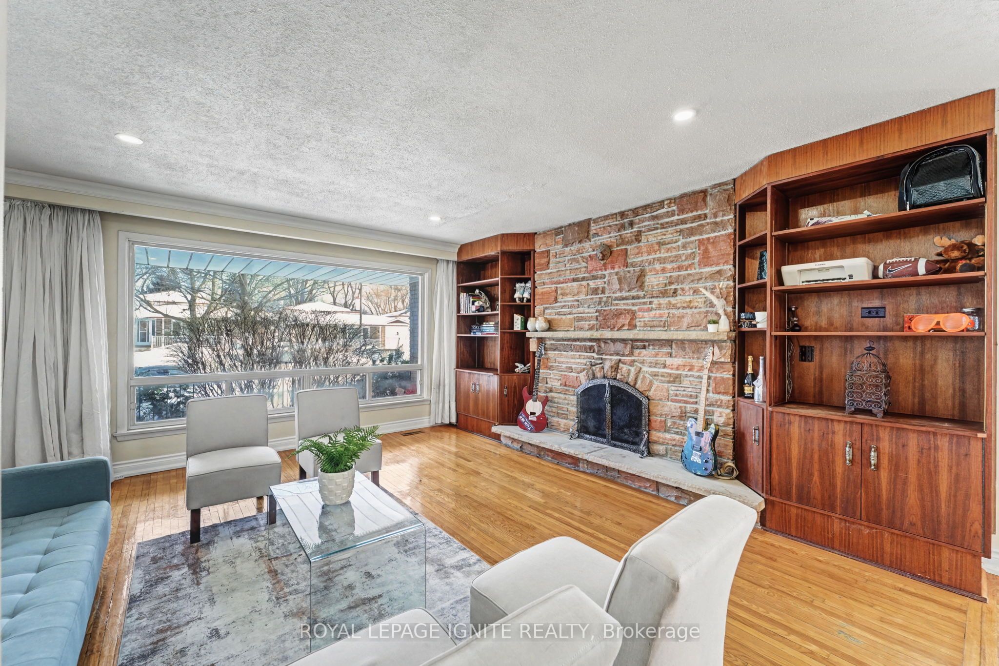 174 Darlingside Drive