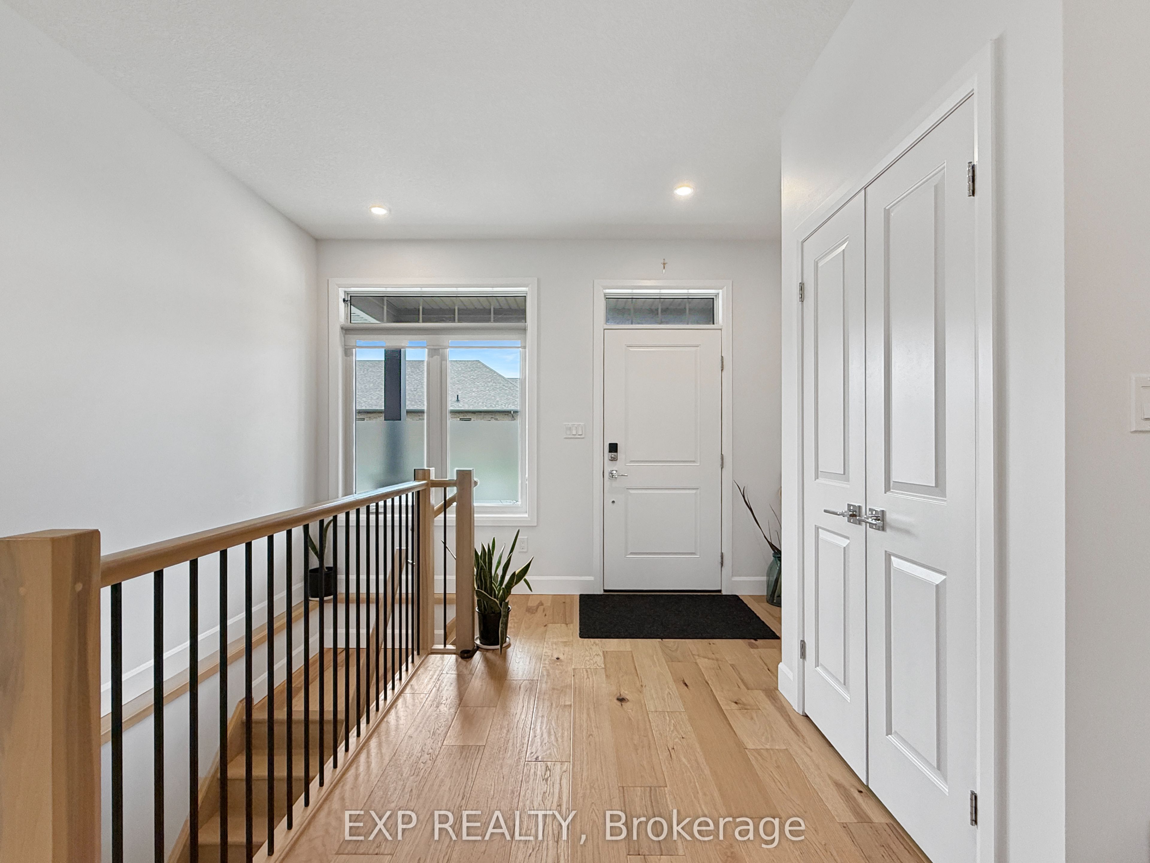 159 Collins Way 31