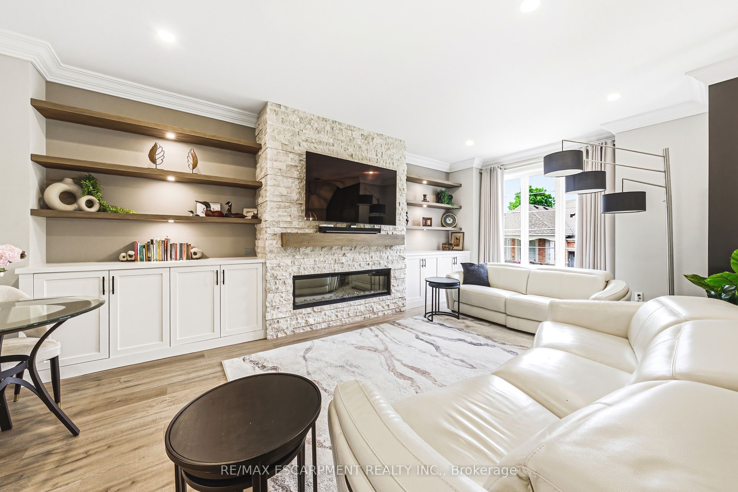 4220 Sarazen Drive 7