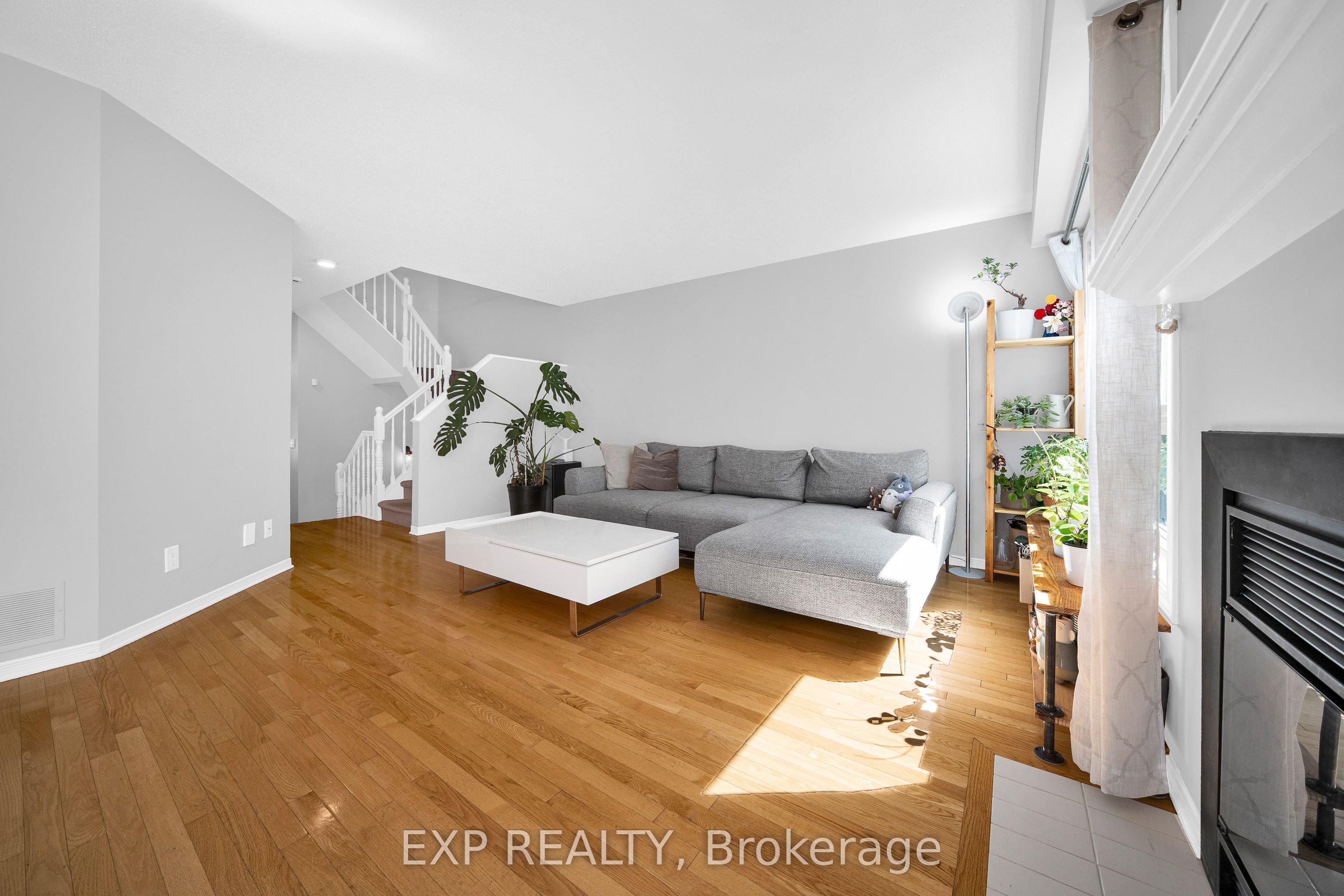 34 Stonebriar Drive