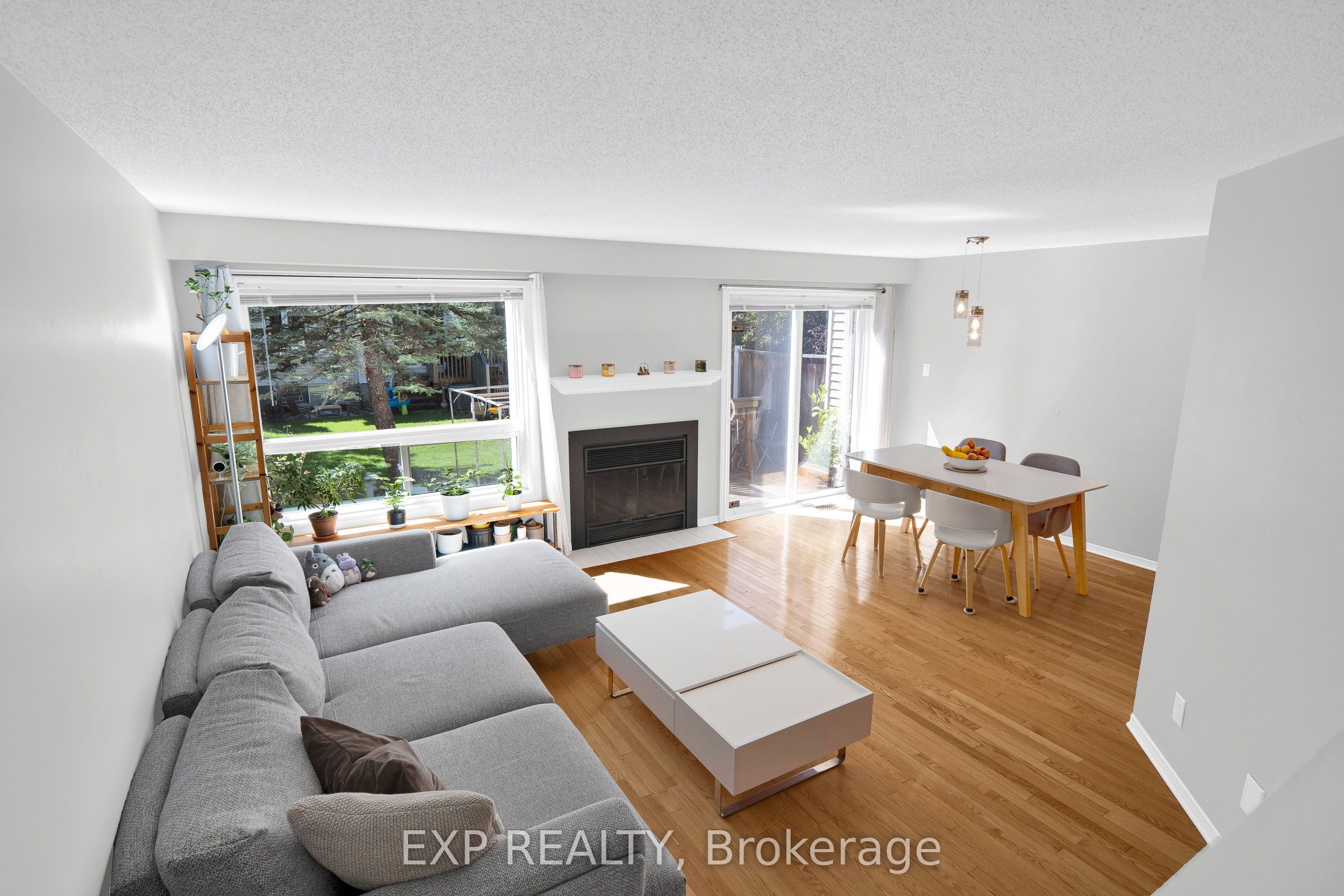 34 Stonebriar Drive