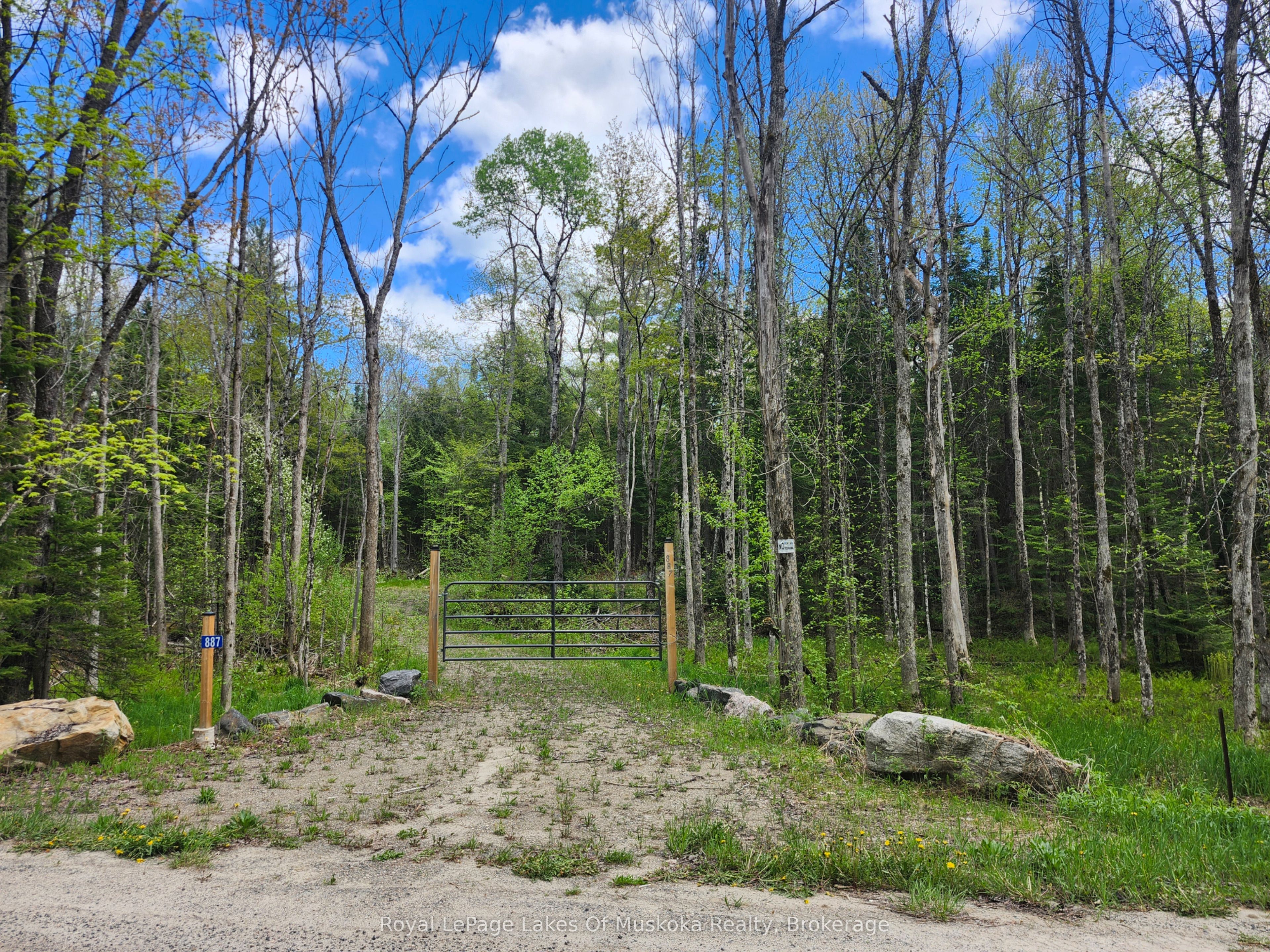 887 Star Lake Road