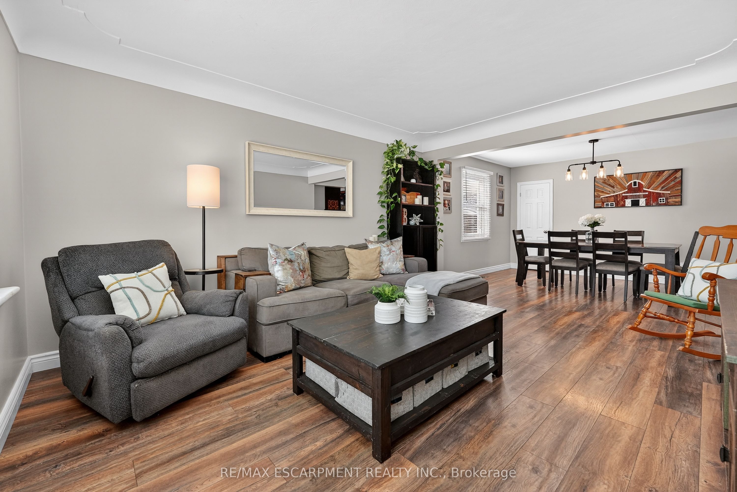 290 East 43rd Street