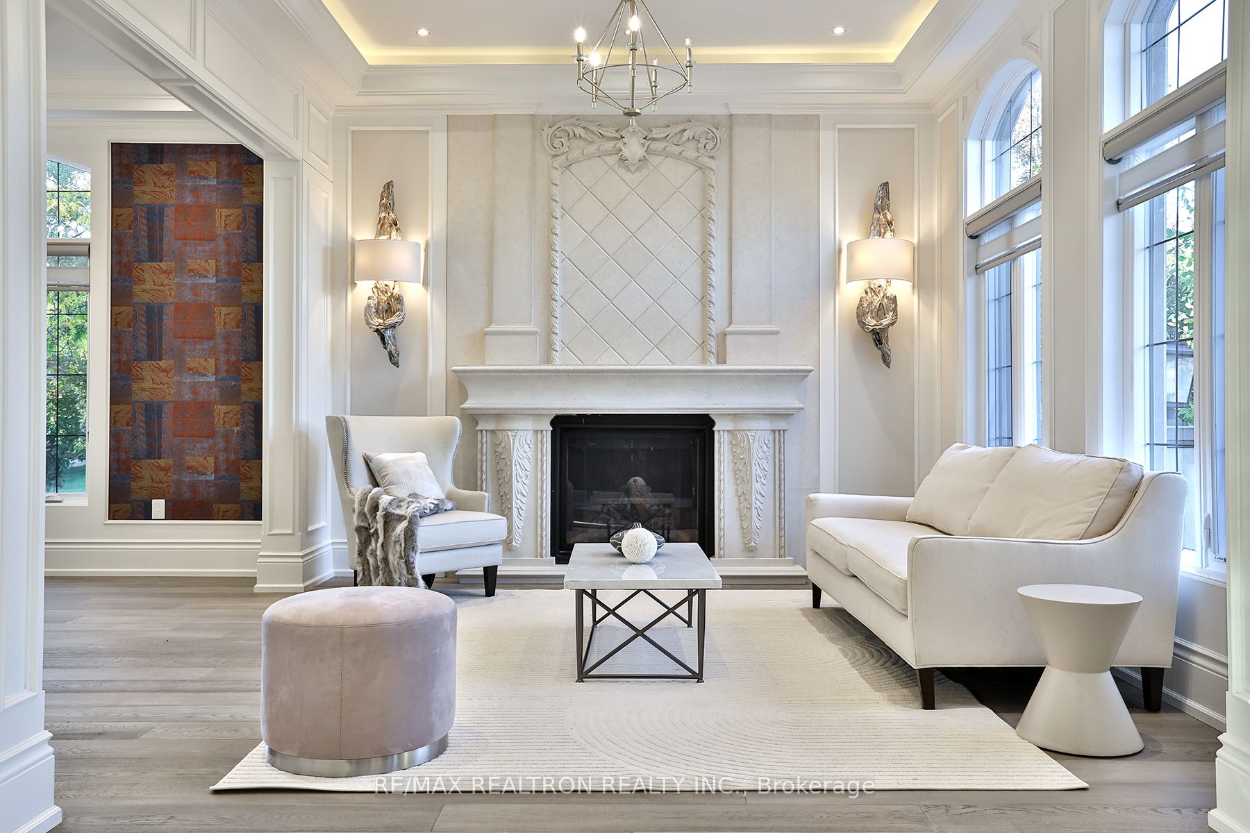 56 Sanderson Crescent