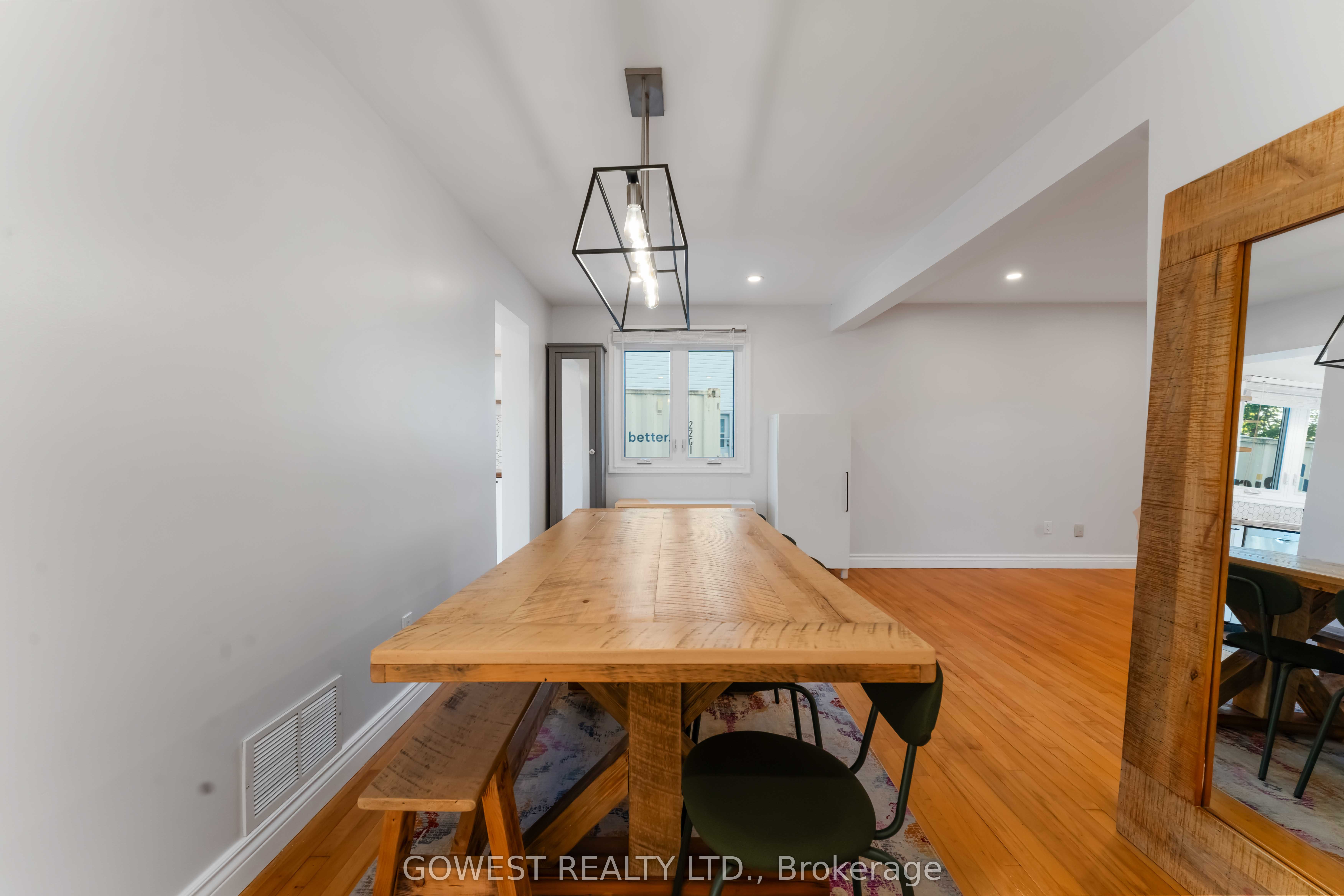 94 Fieldgate Drive