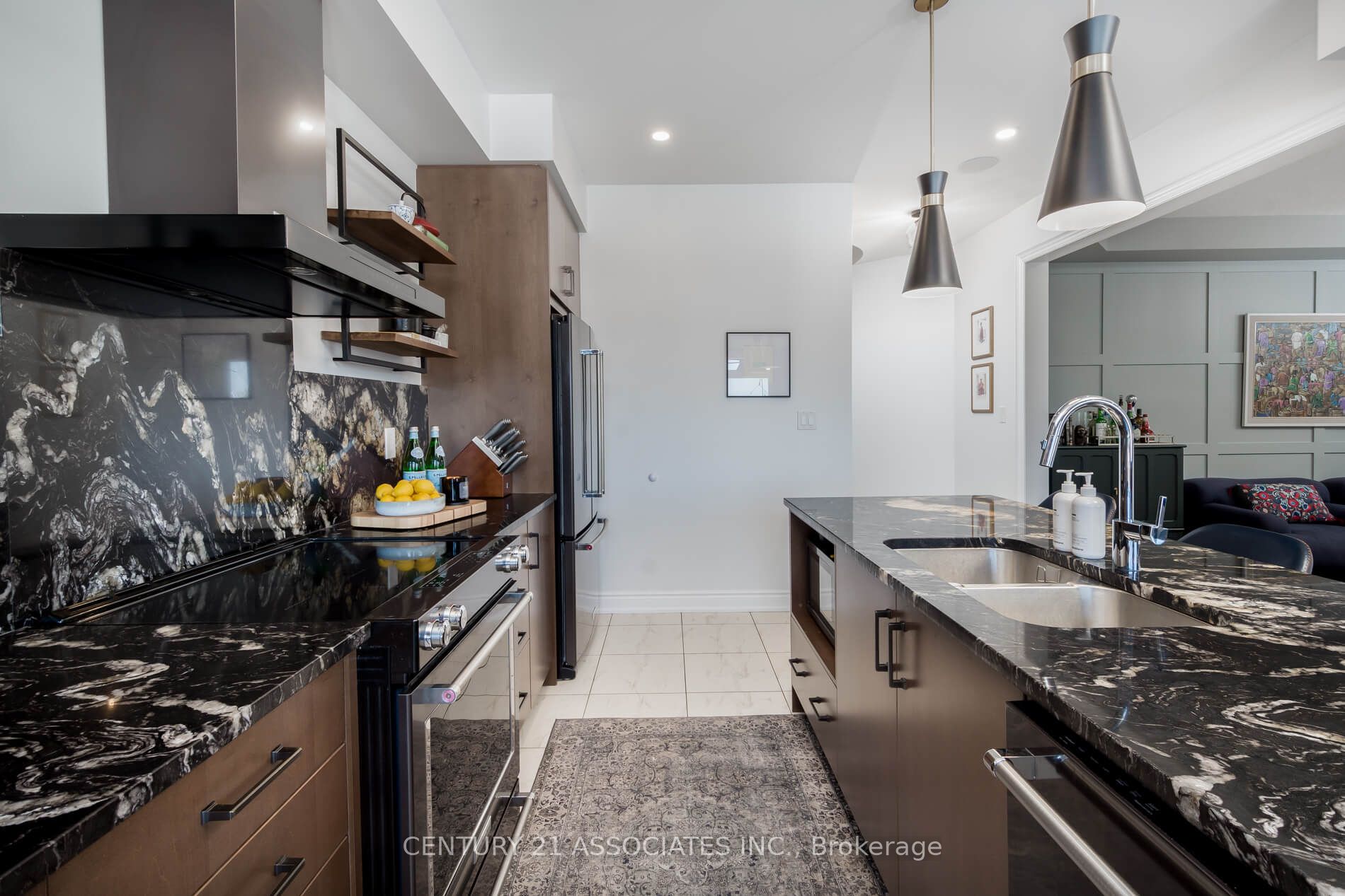 160 McWatters Street