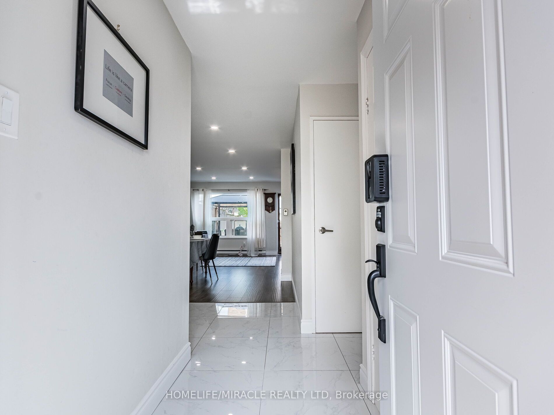 180 Mississauga Valley Boulevard 124