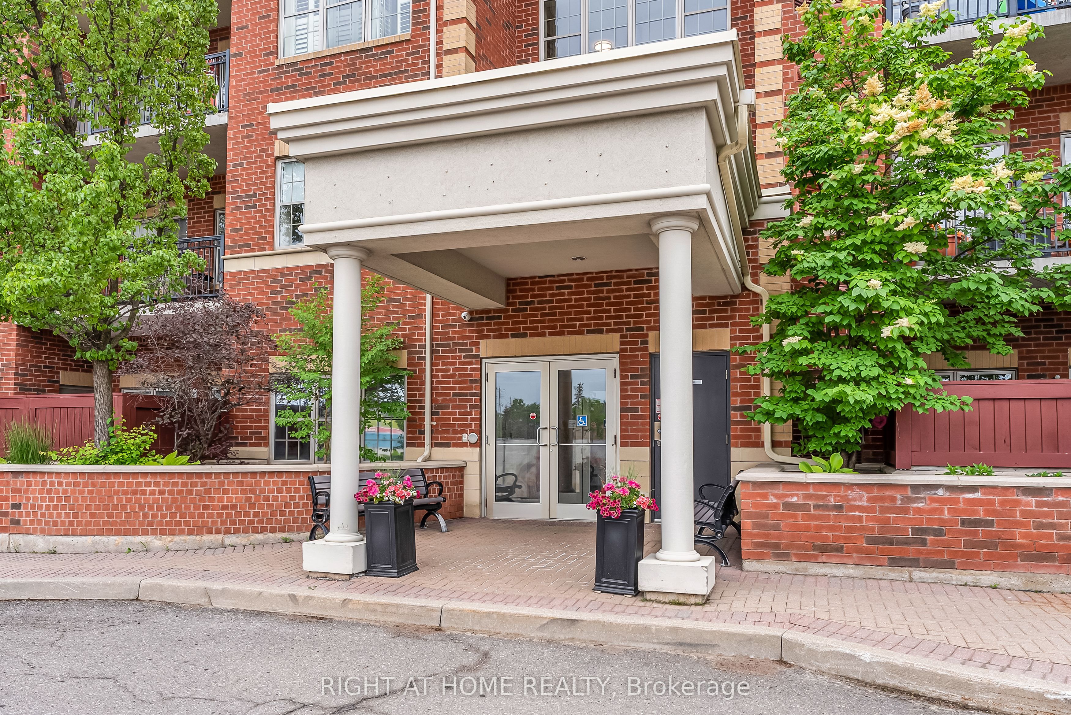 9973 Keele Street 206
