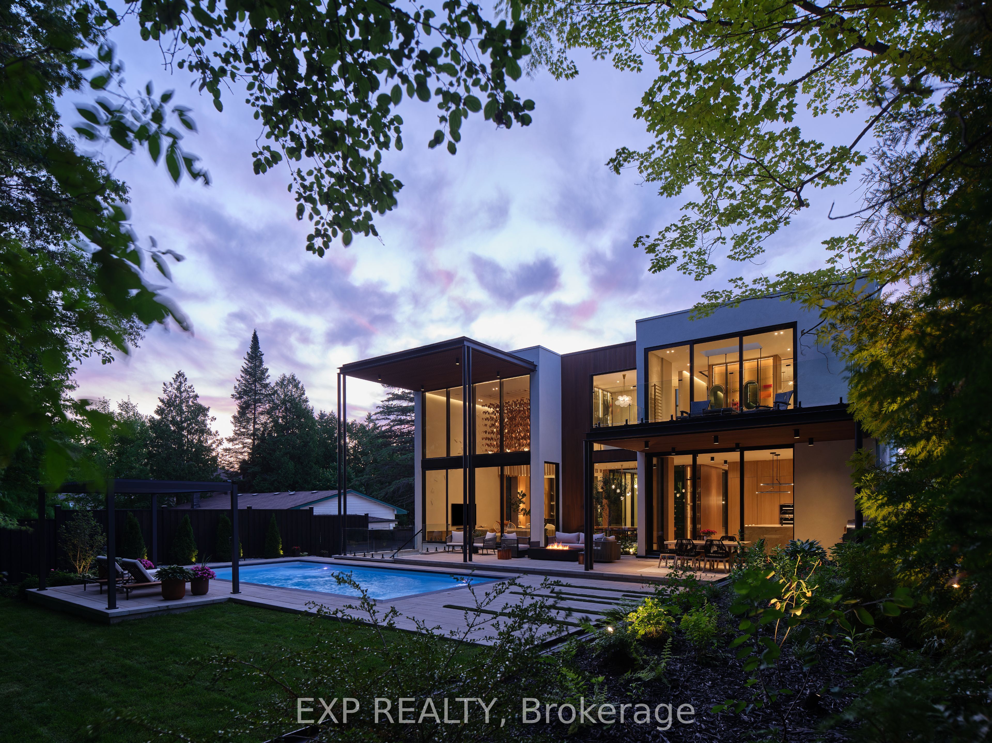105 Park Crescent