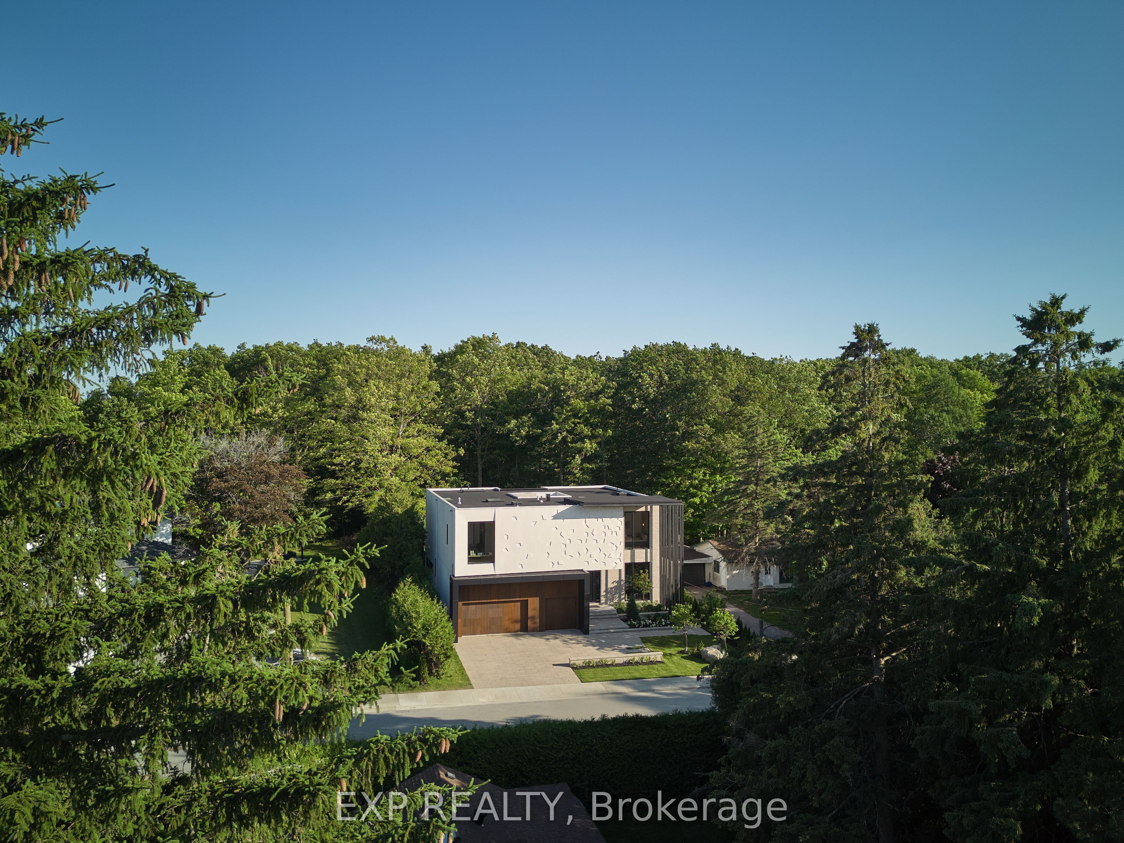 105 Park Crescent