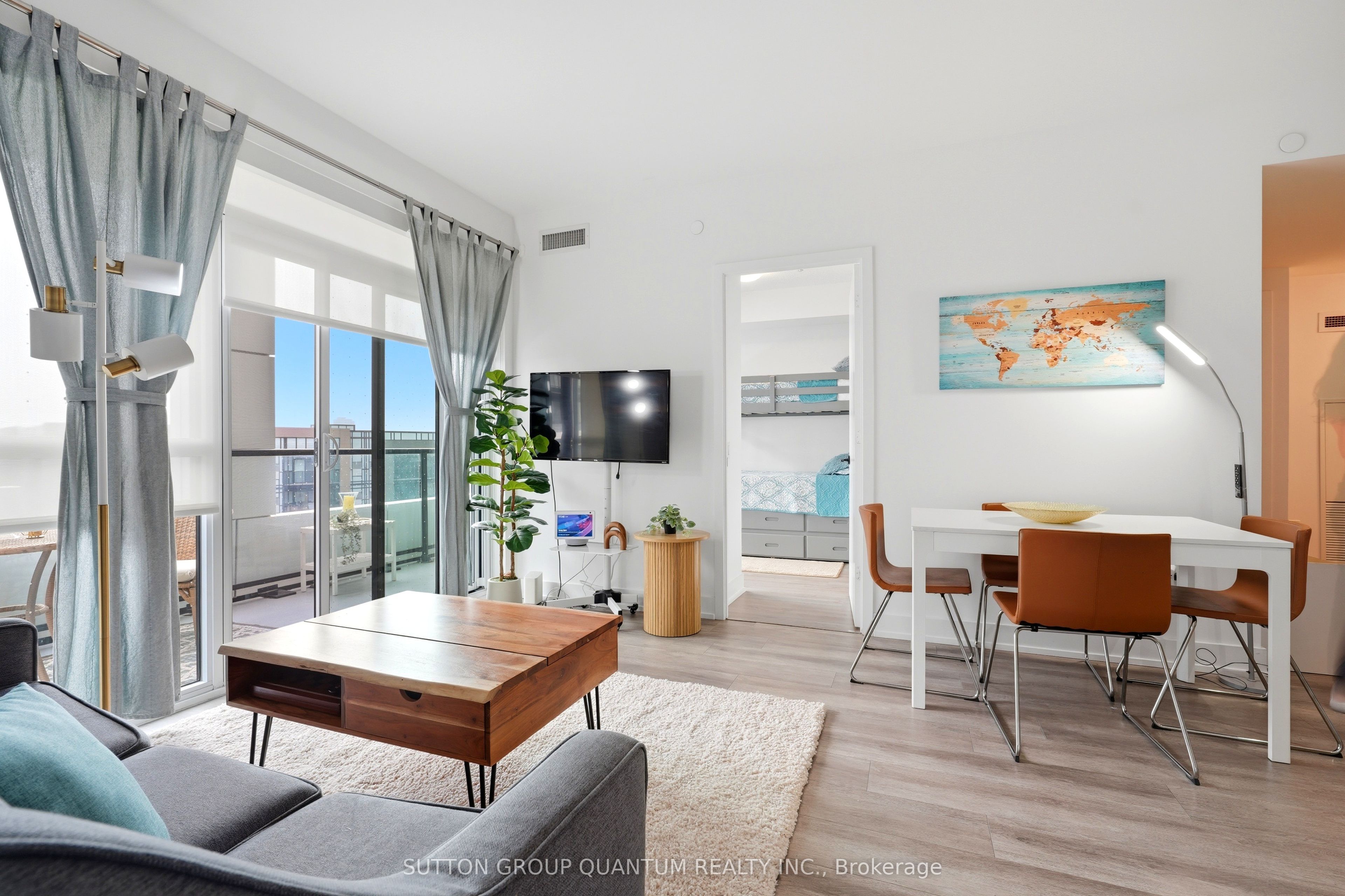 50 George Butchart Drive 407