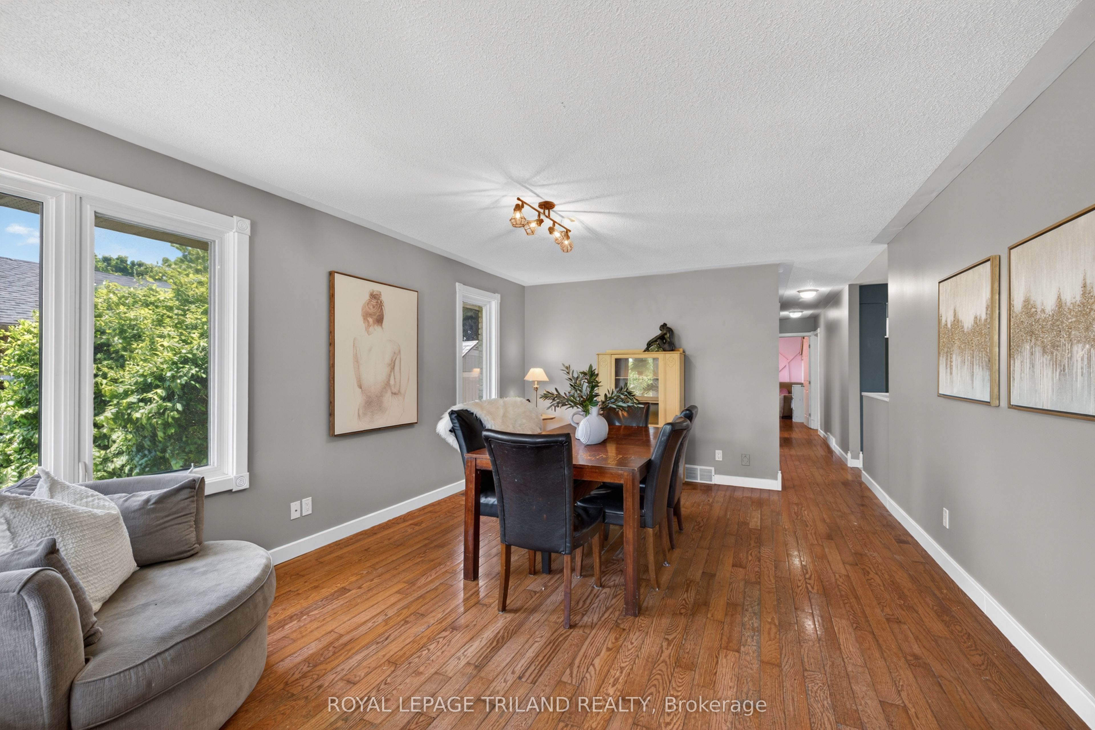 24 Farmington Avenue