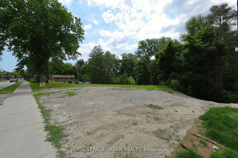 28 Avenue Road Richmond Hill ON L4C 6C6