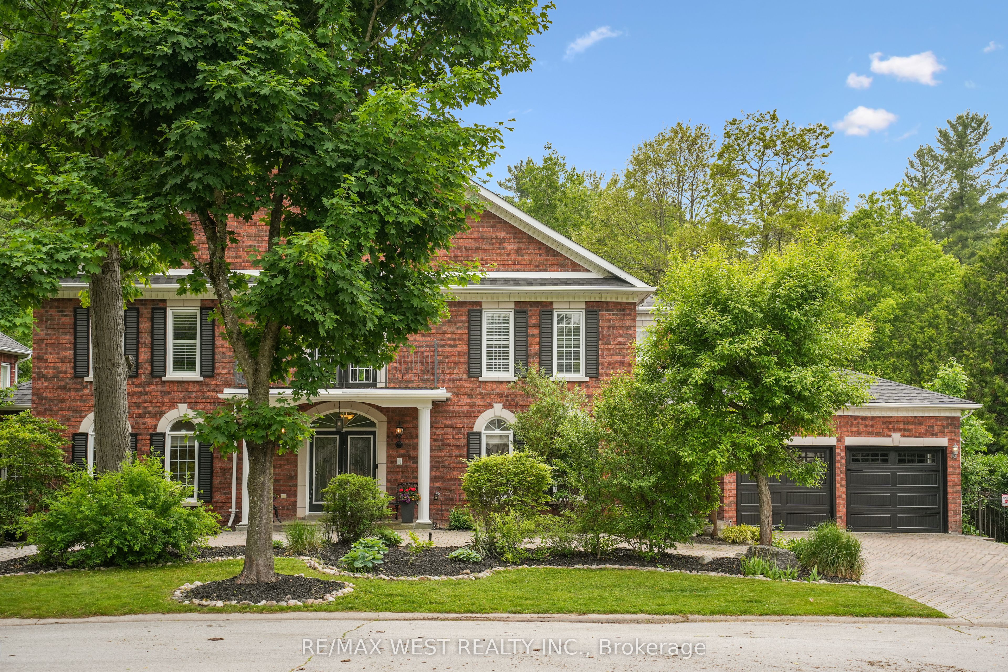 81 Woodview Drive