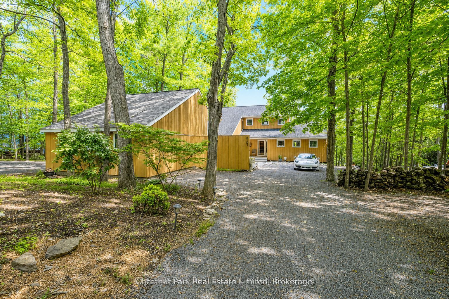 347 Prinyers Cove Crescent