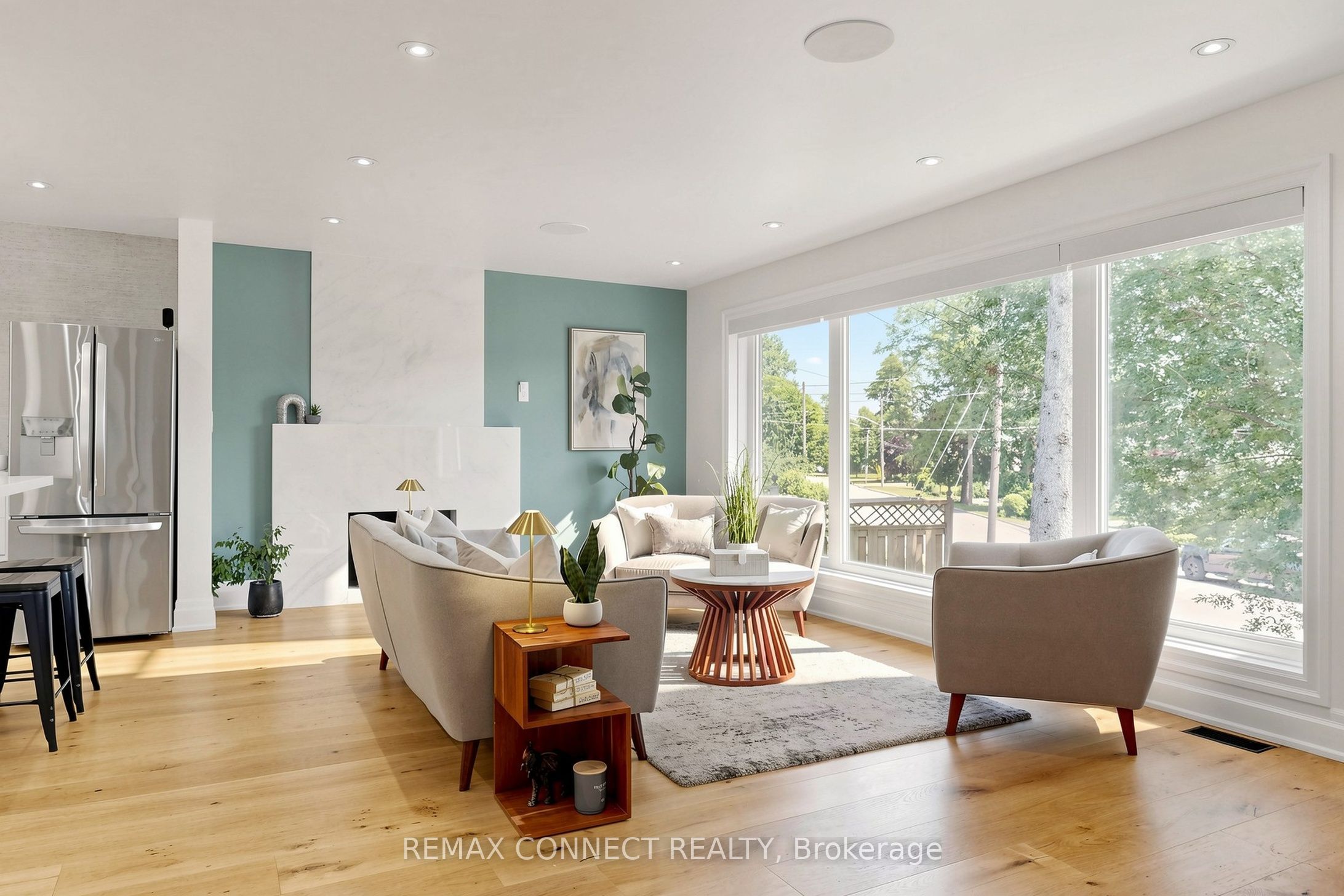 10 Catalina Drive