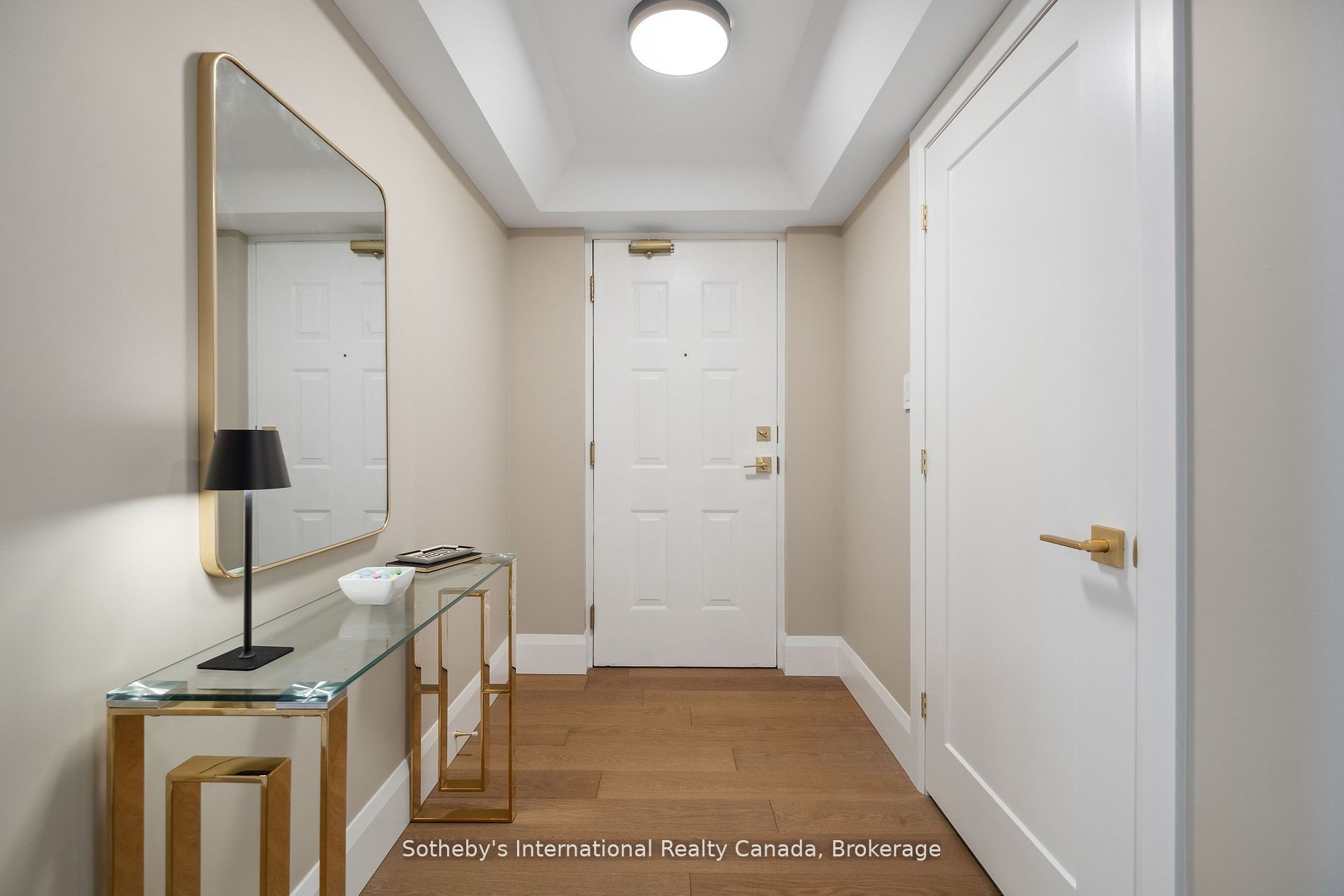 30 Front Street 401