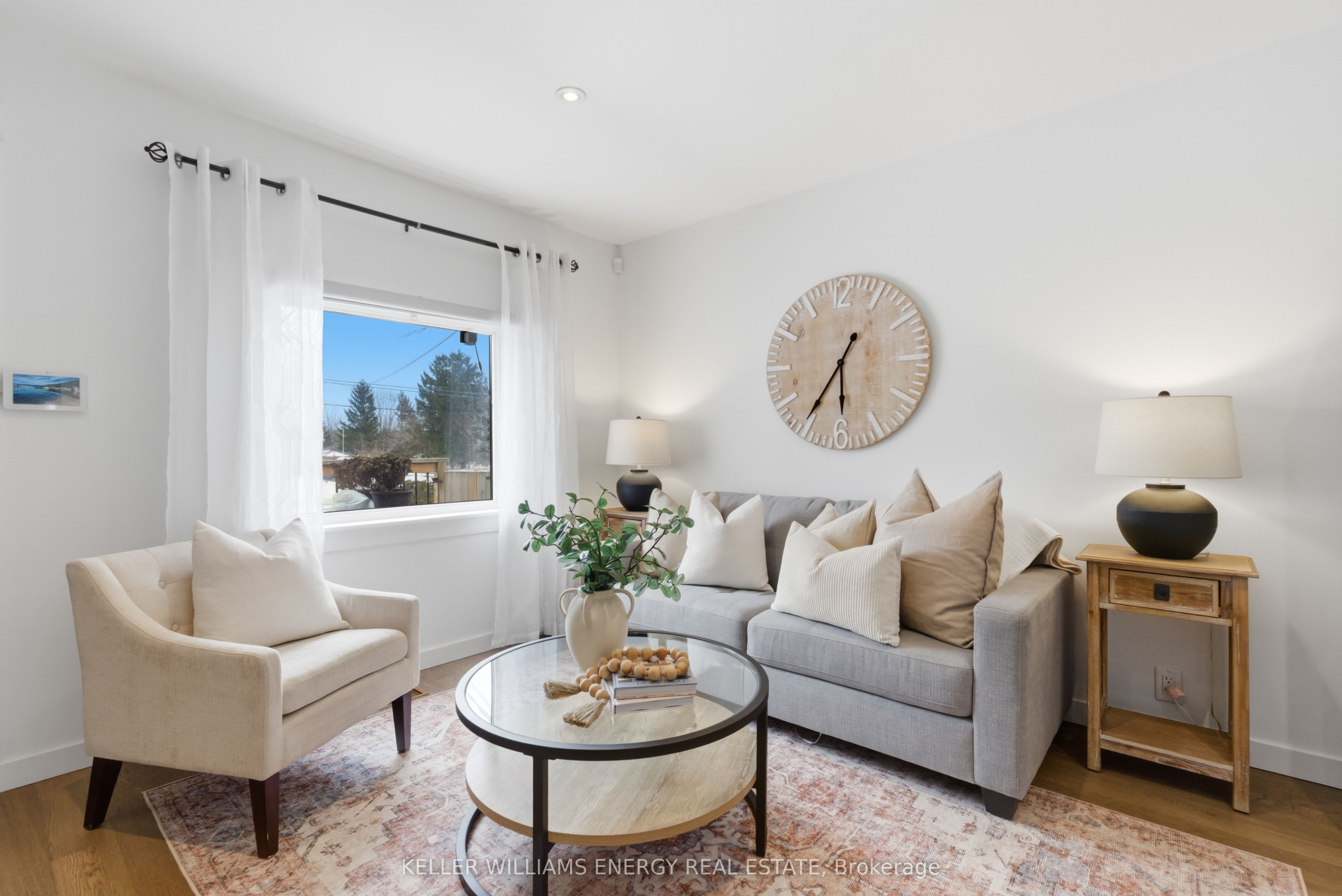 42 Darlington Boulevard