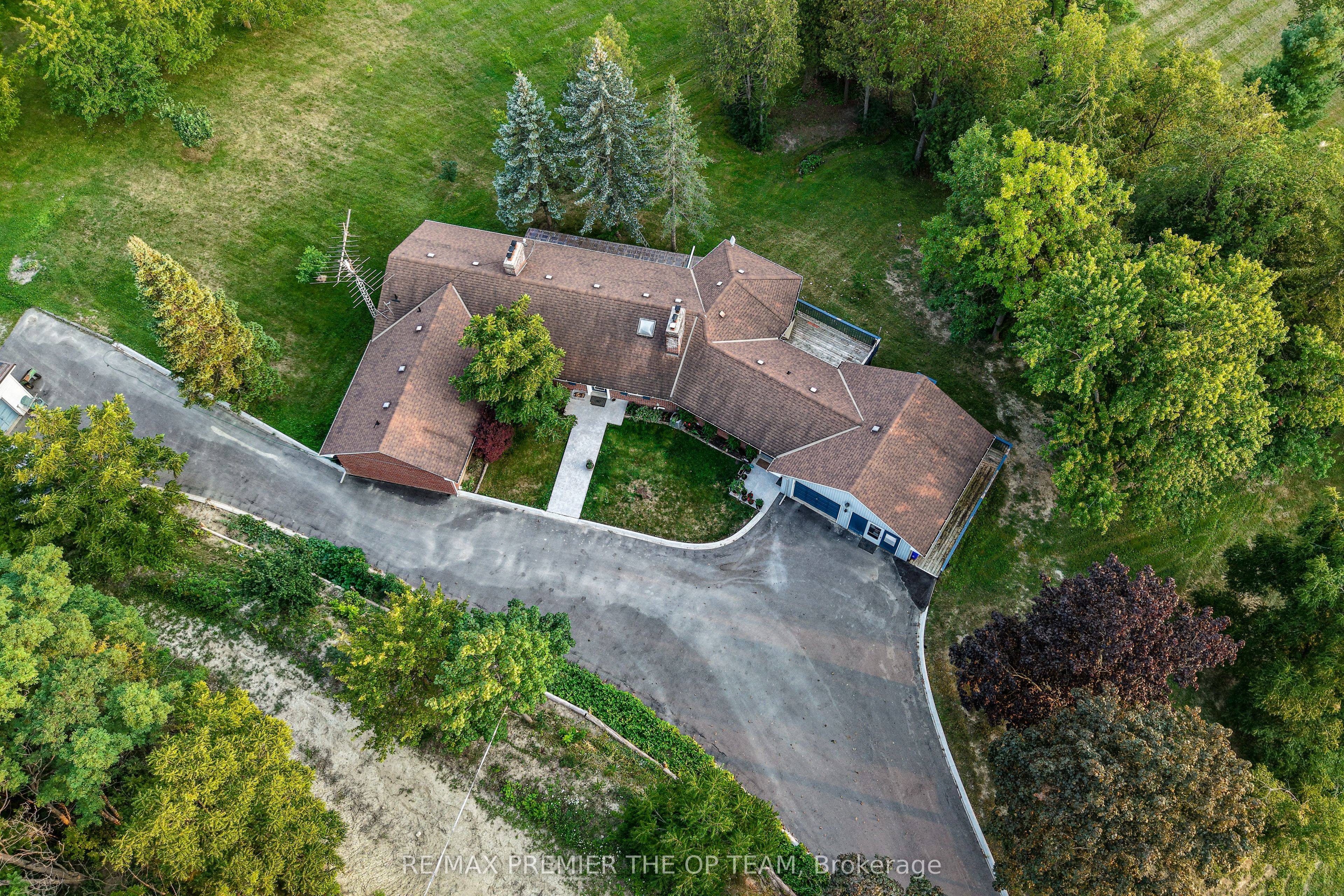 3815 King Road