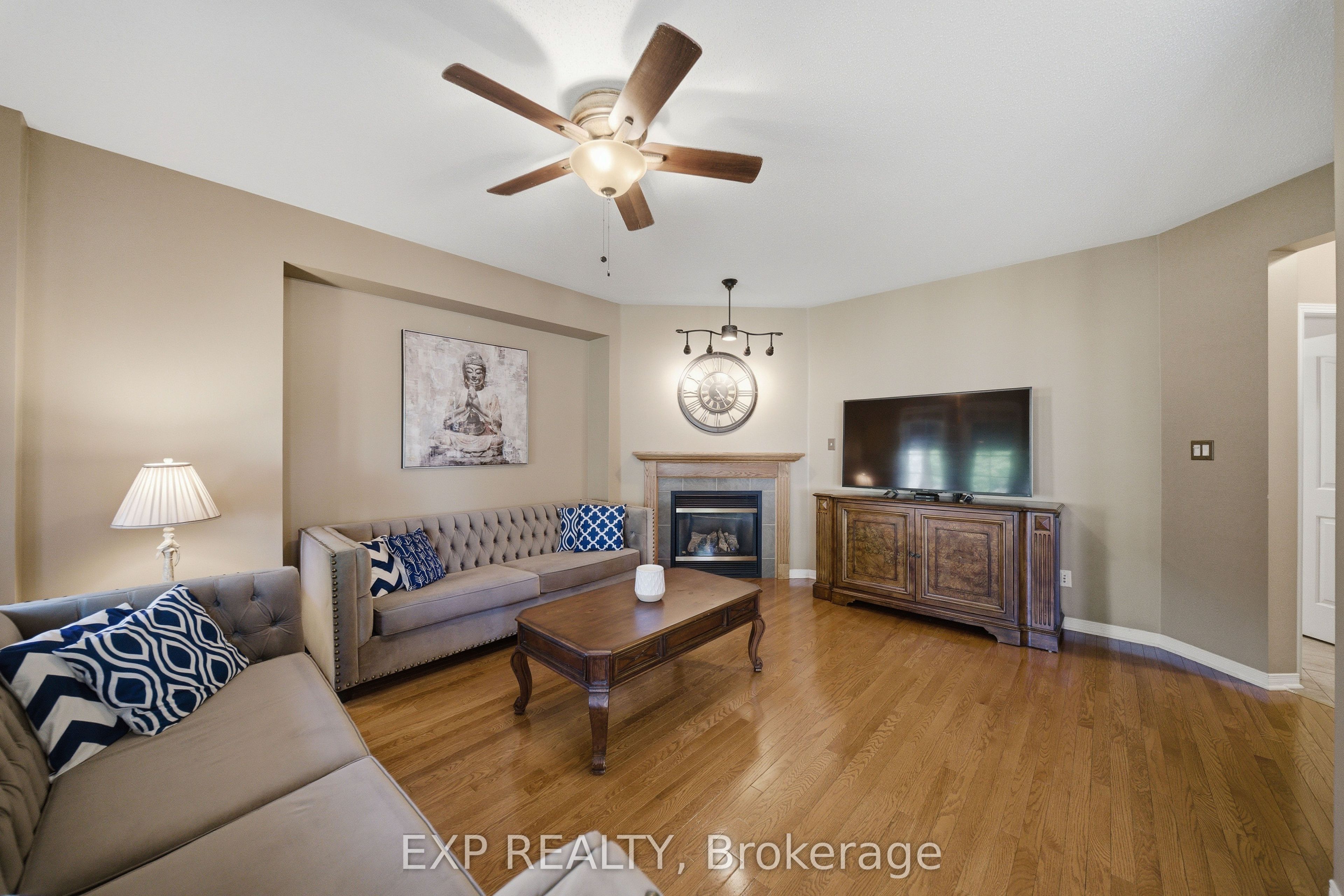 49 Pondhollow Way