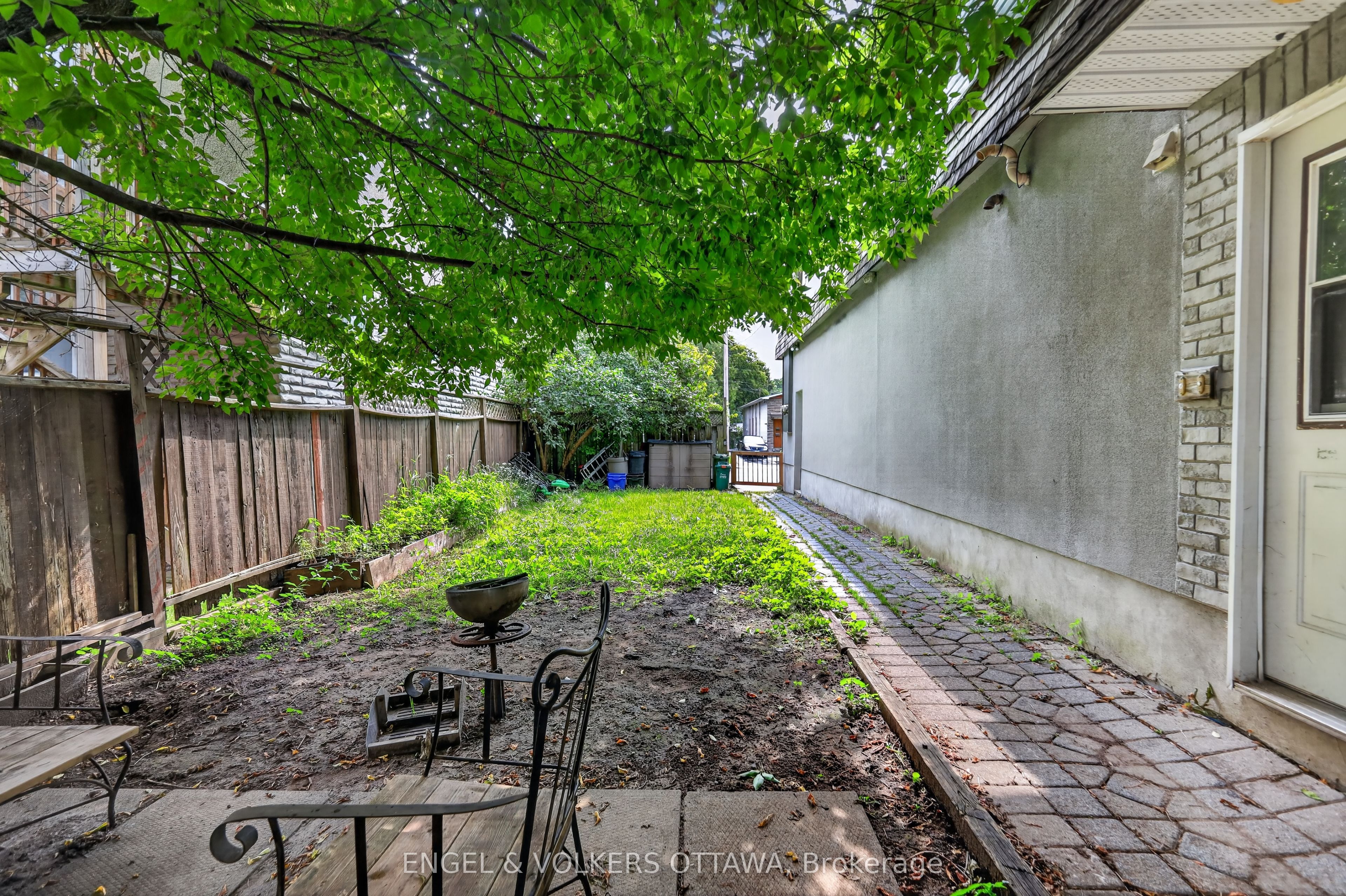 253 Frechette Street