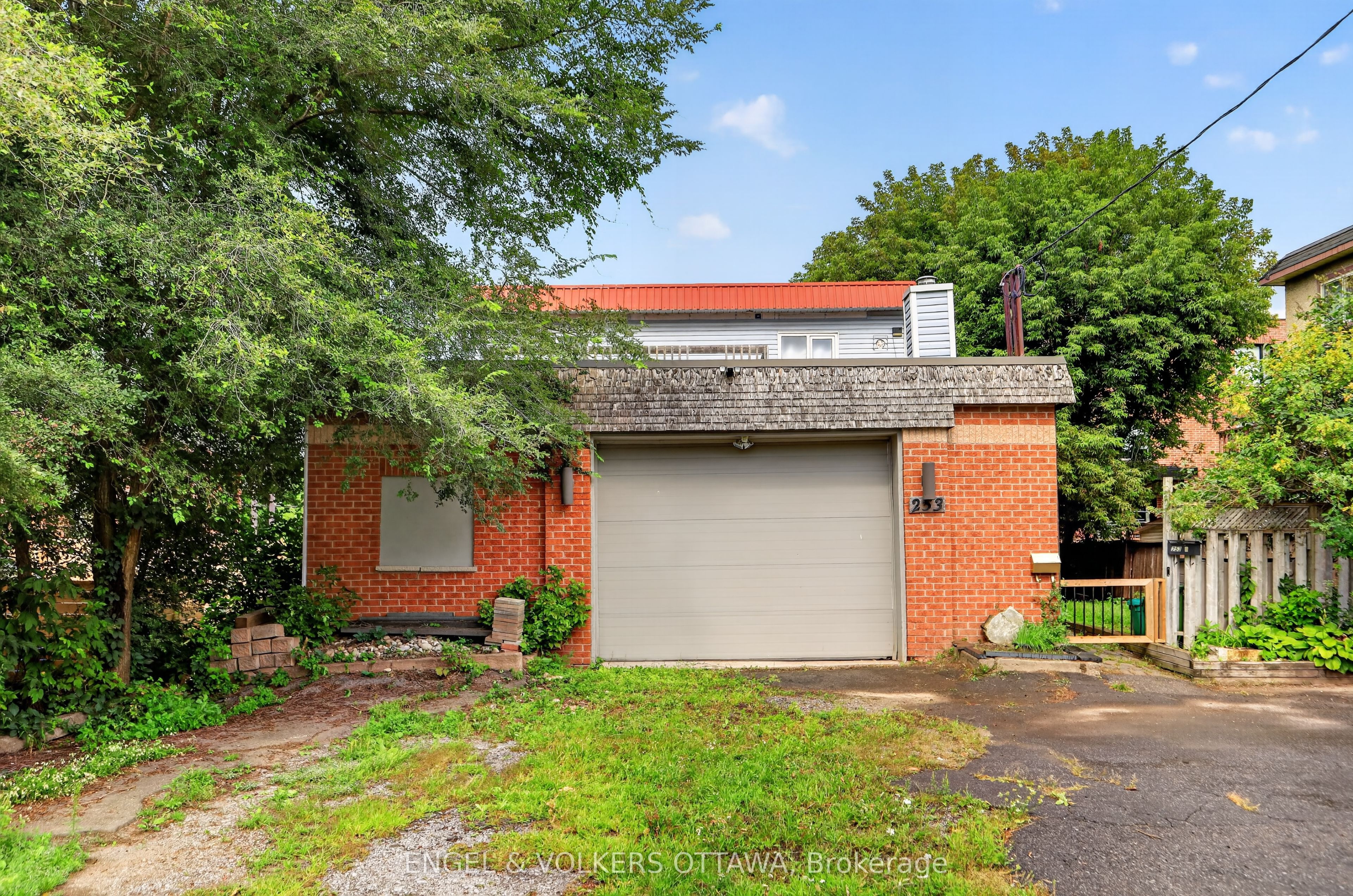 253 Frechette Street