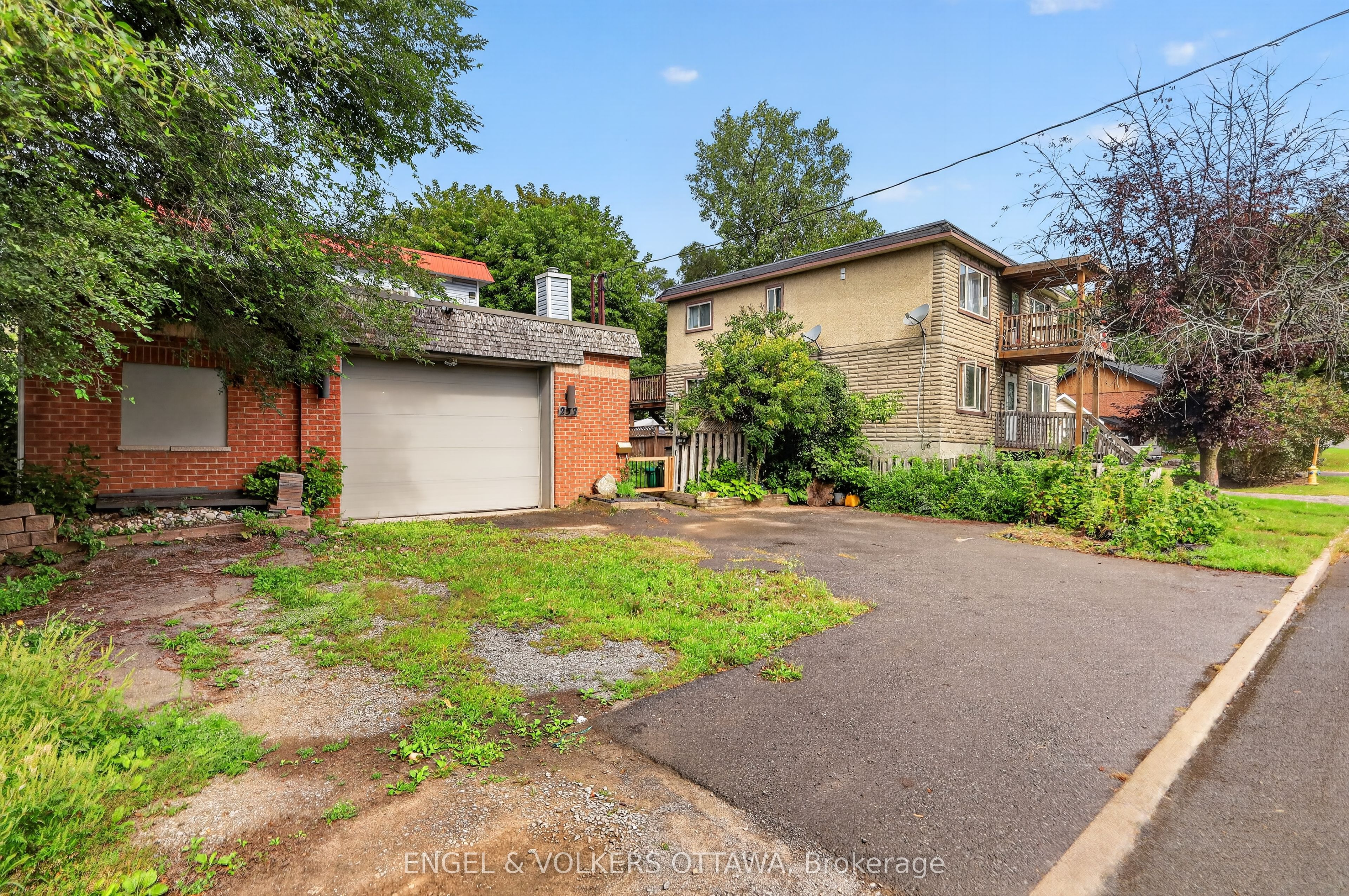 253 Frechette Street