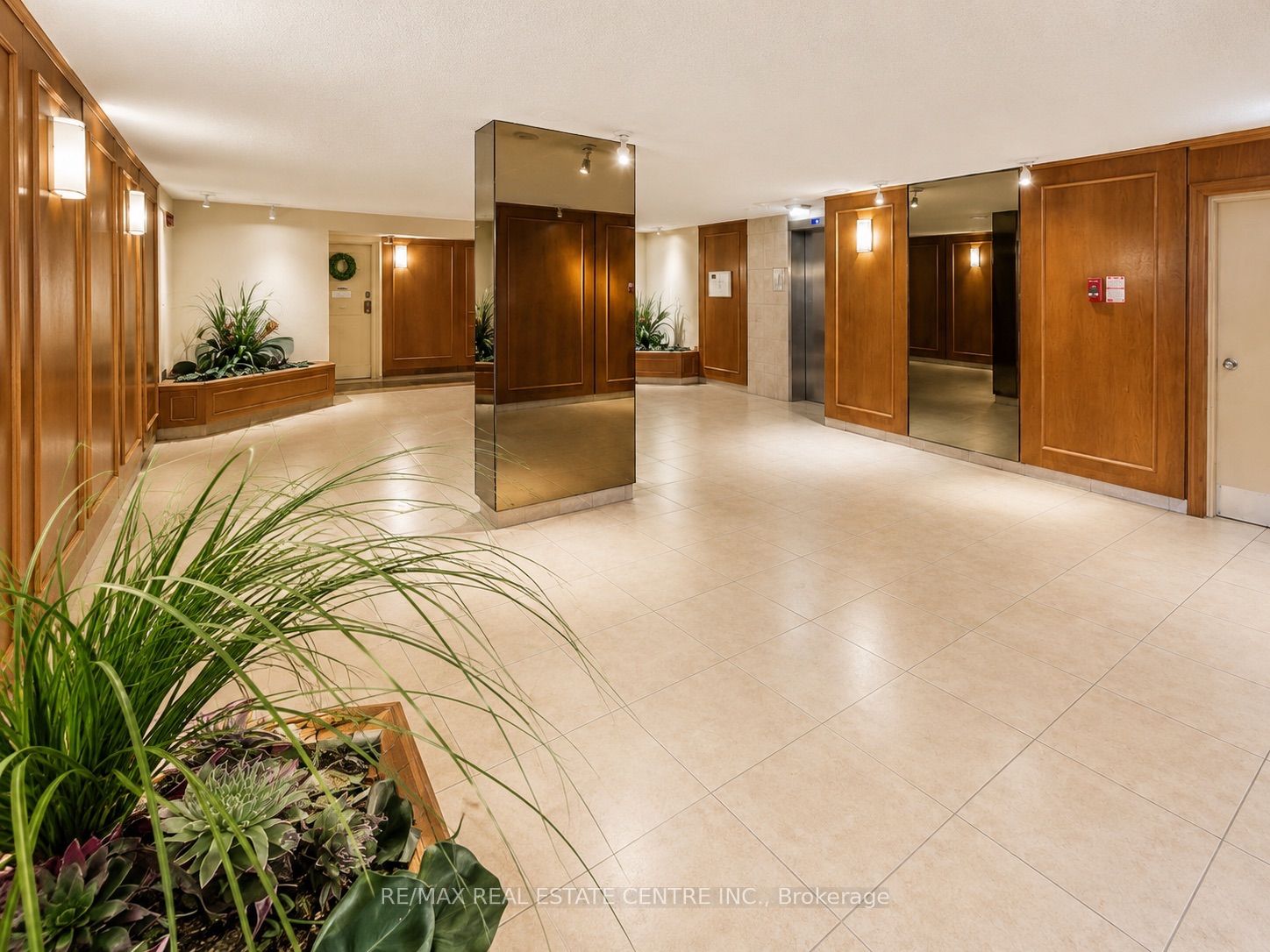 1300 Marlborough Court 516