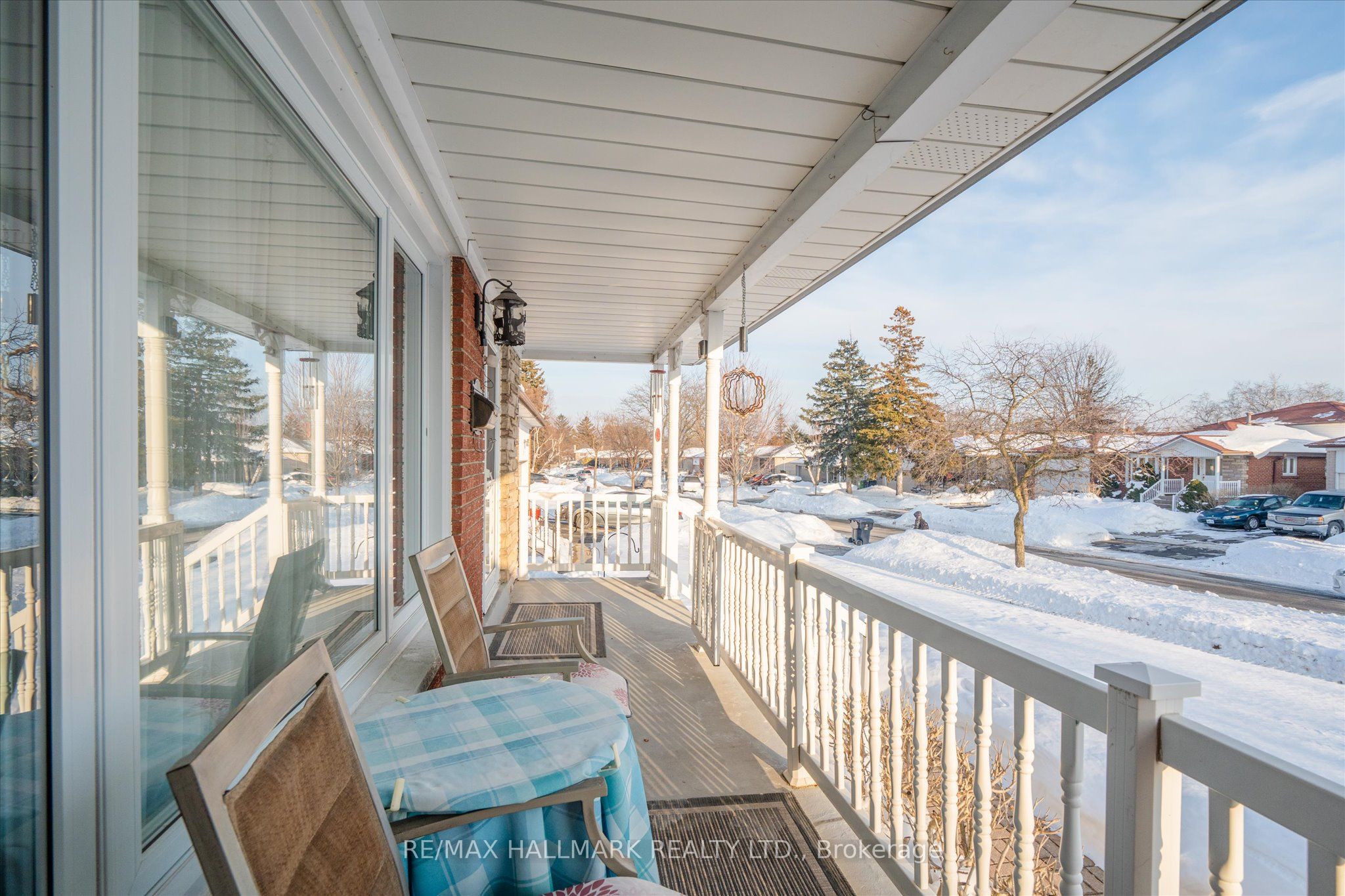 10 Briarbluff Avenue