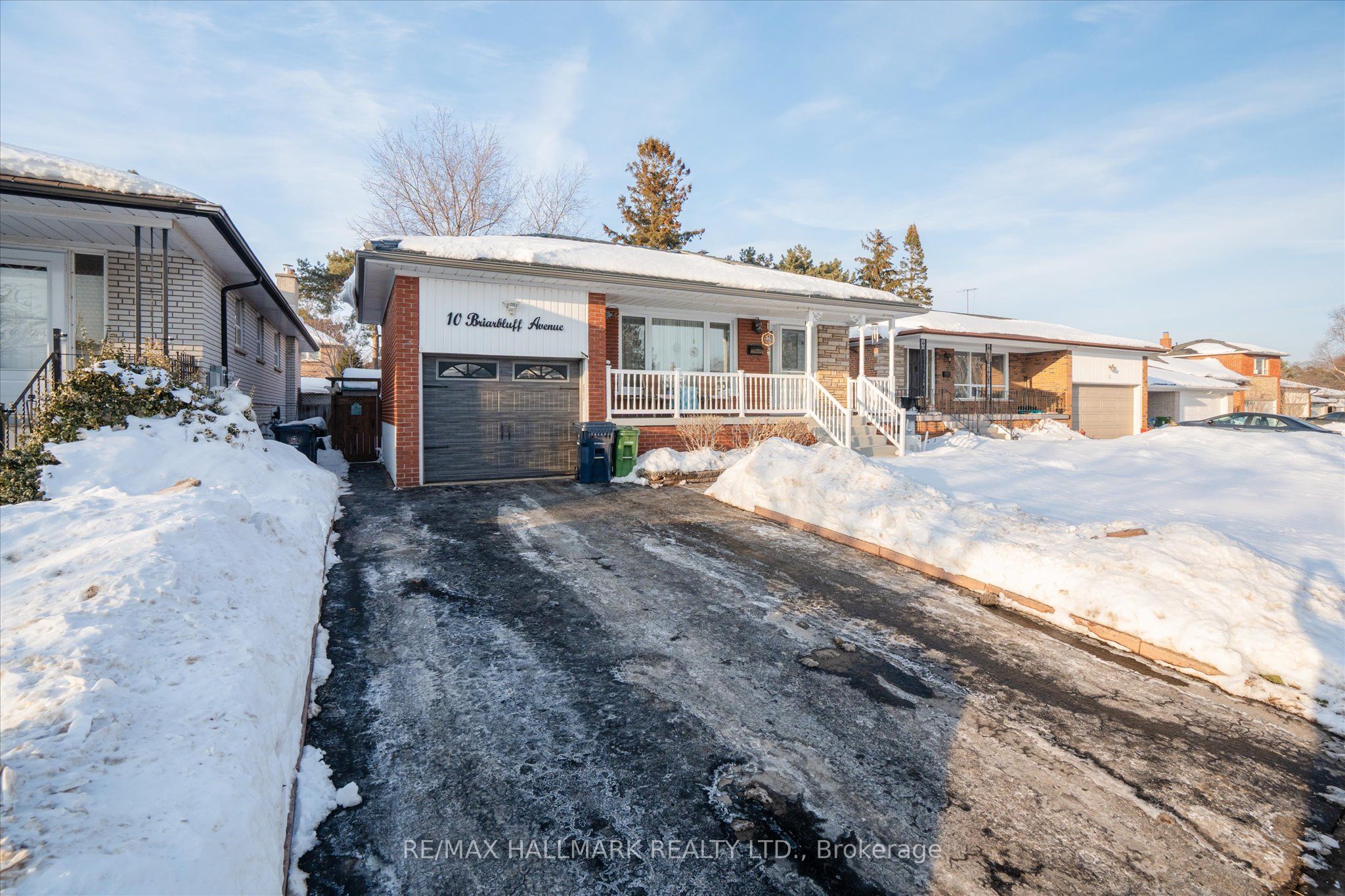 10 Briarbluff Avenue