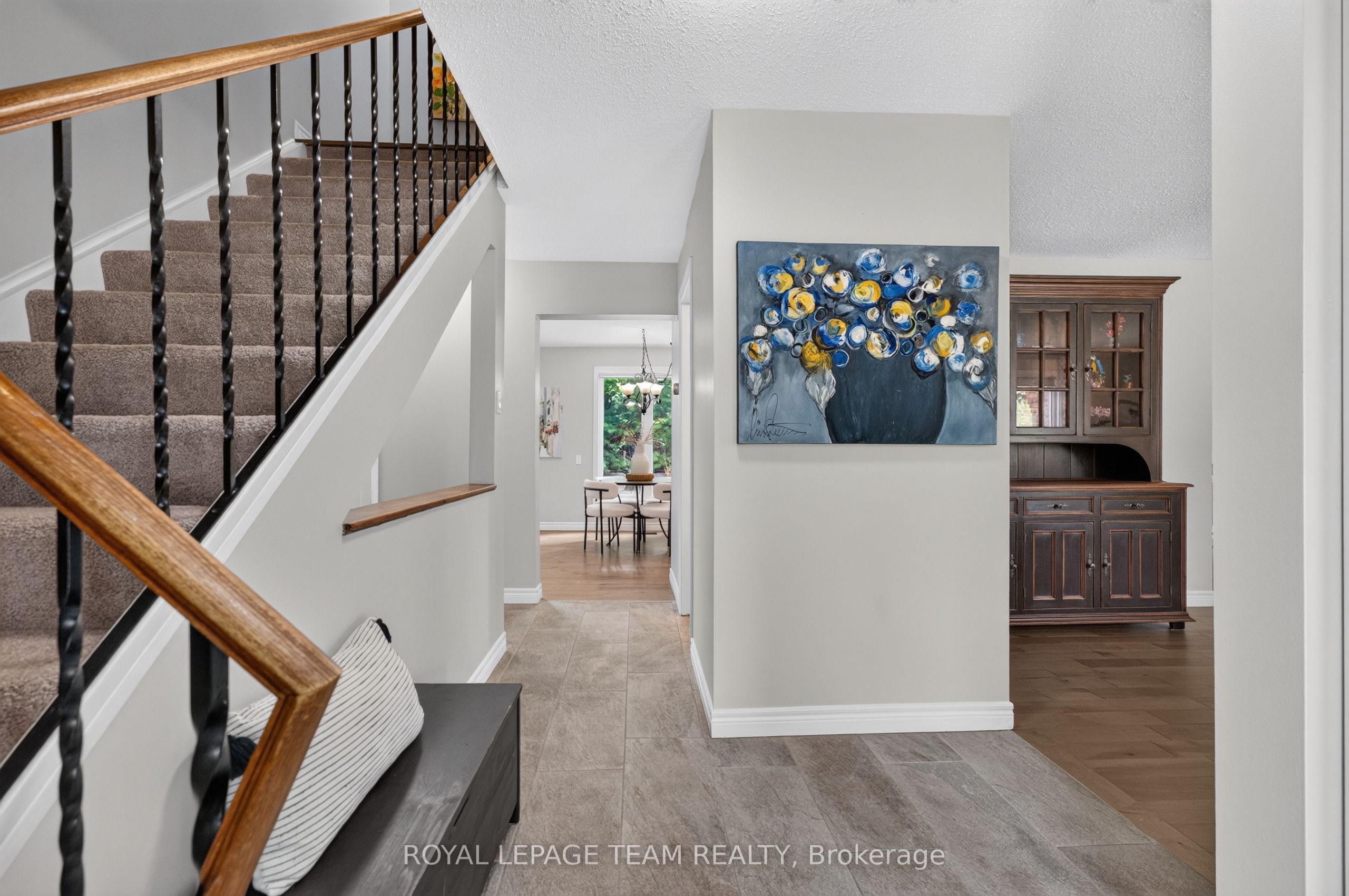 71 Chimo Drive