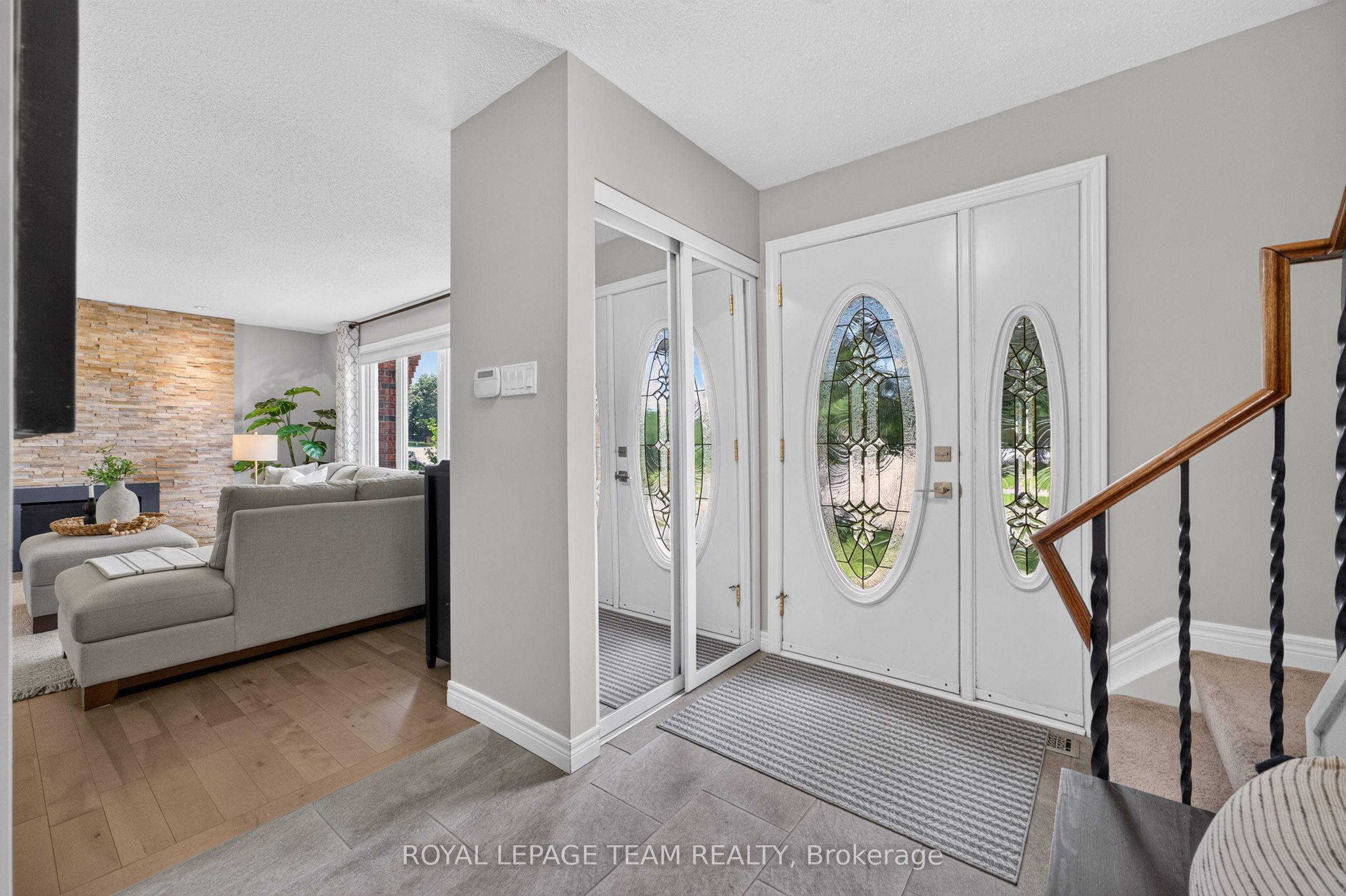 71 Chimo Drive