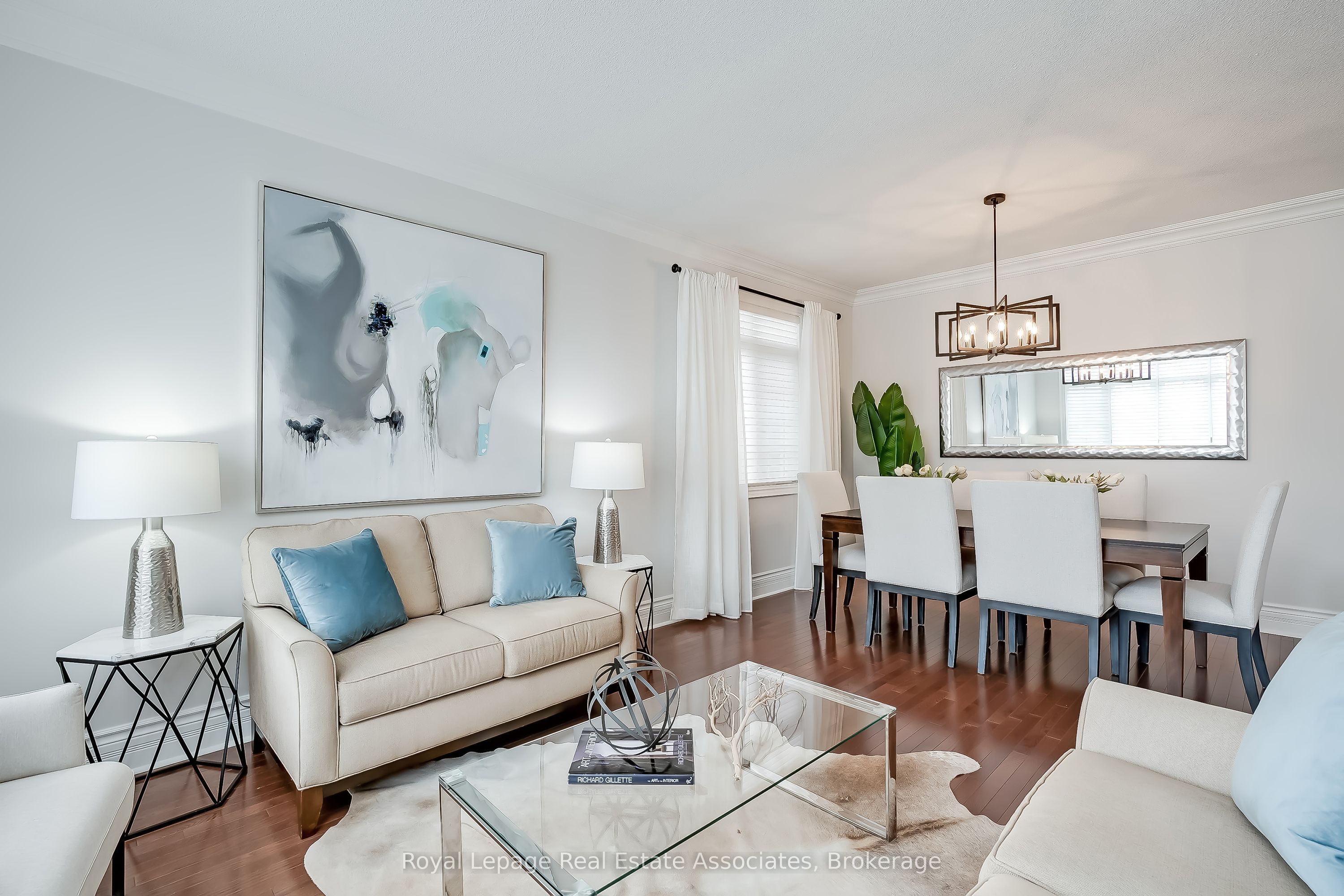 2263 Wuthering Heights Way