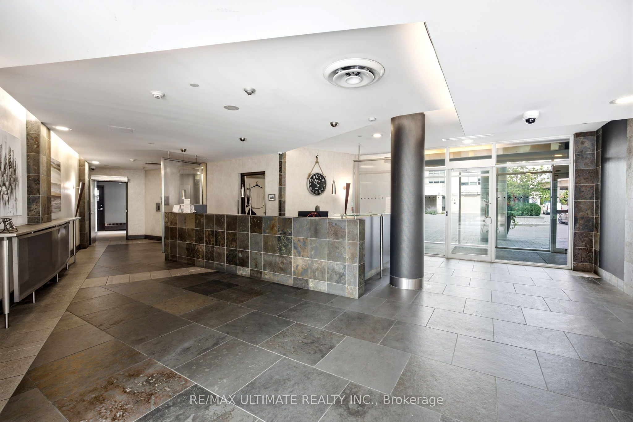 5 Marine Parade Drive 1113