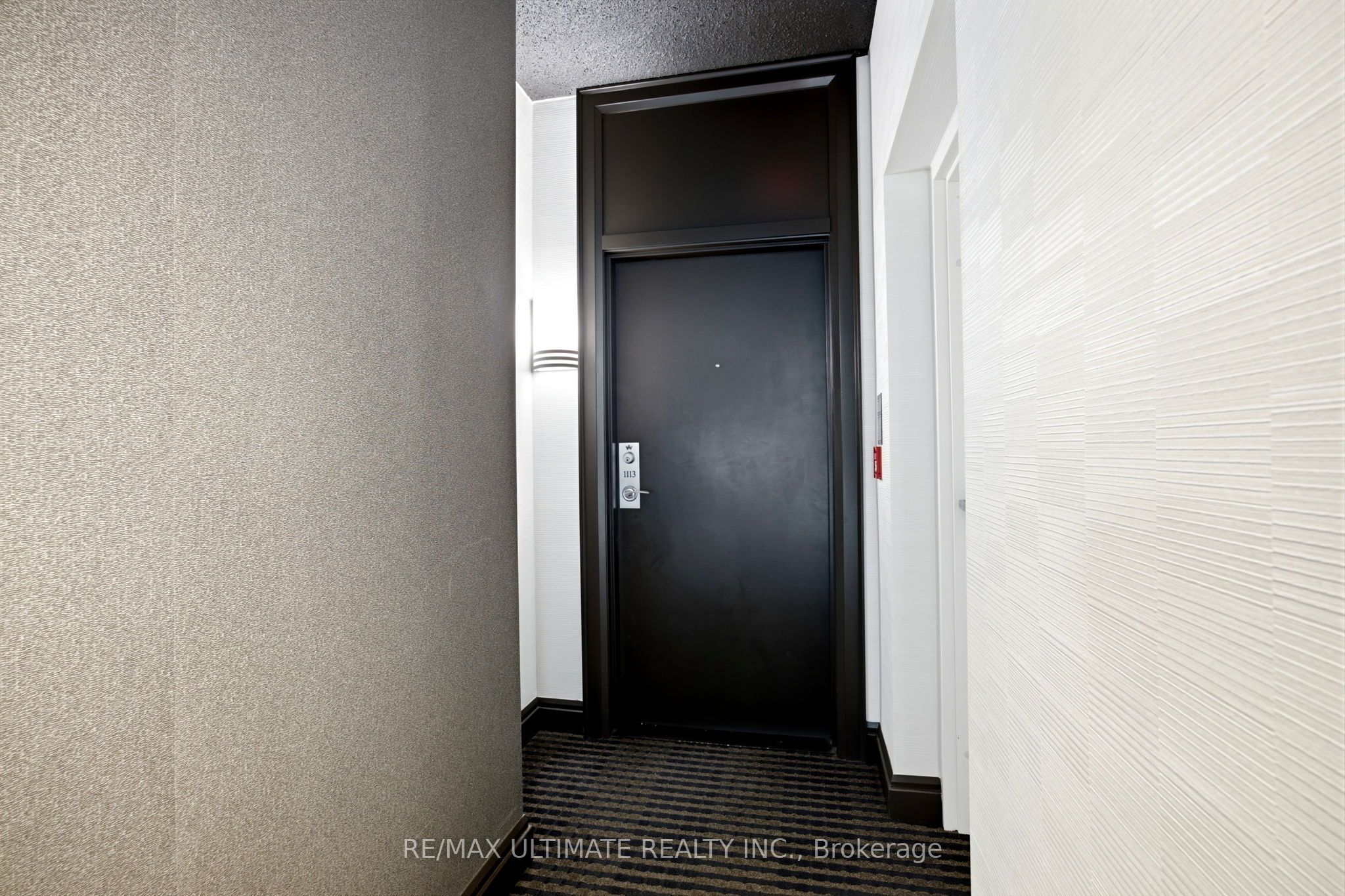 5 Marine Parade Drive 1113