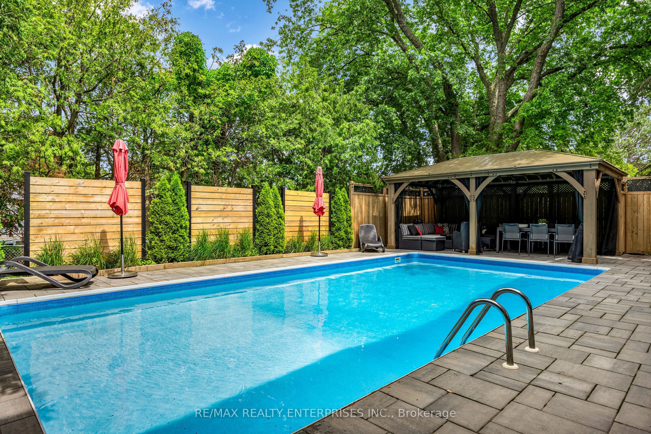 1441 Petrie Way