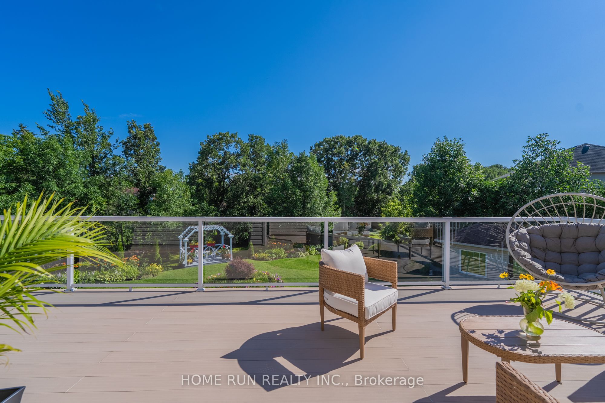233 Marjan Crescent