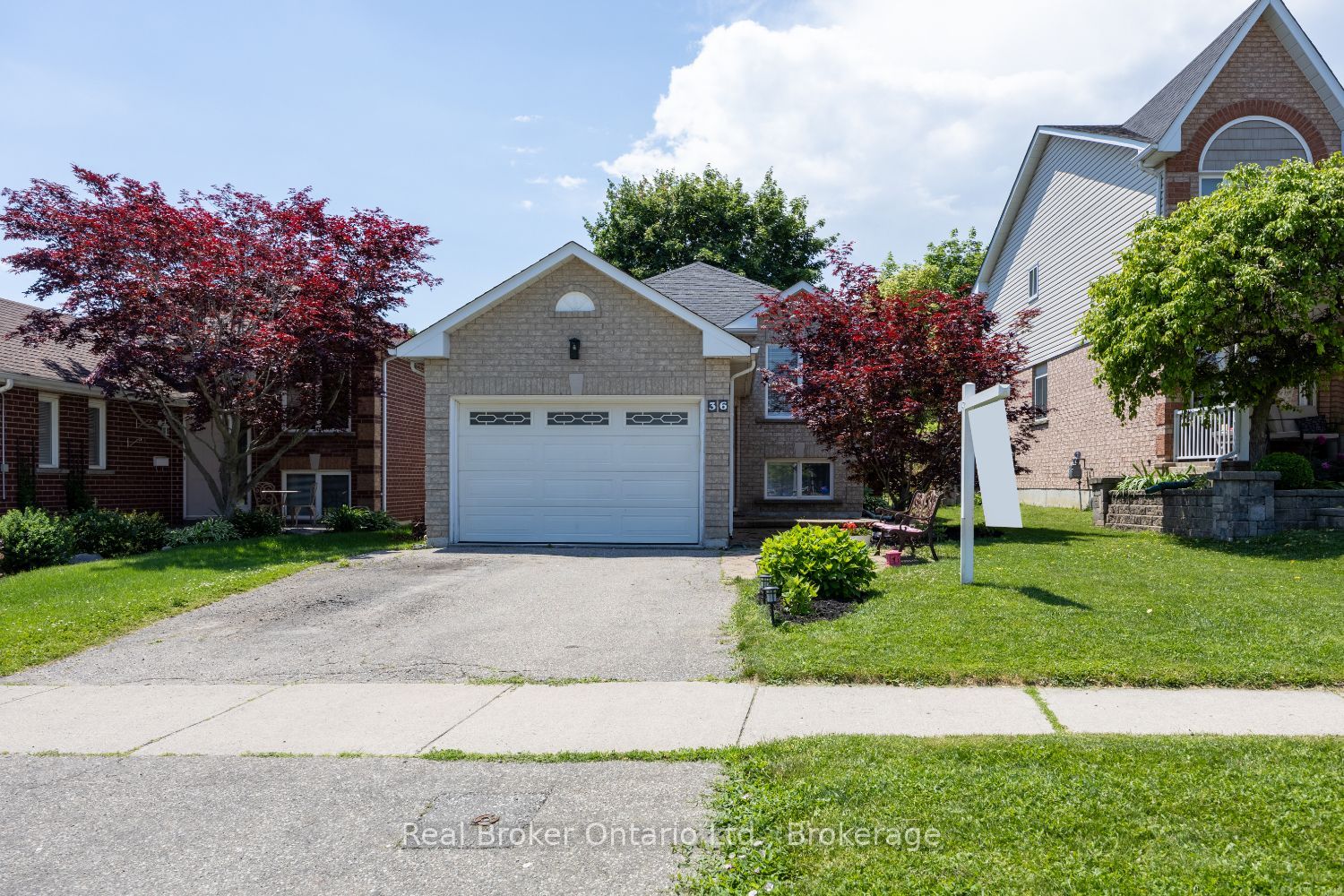 36 Apple Blossom Boulevard