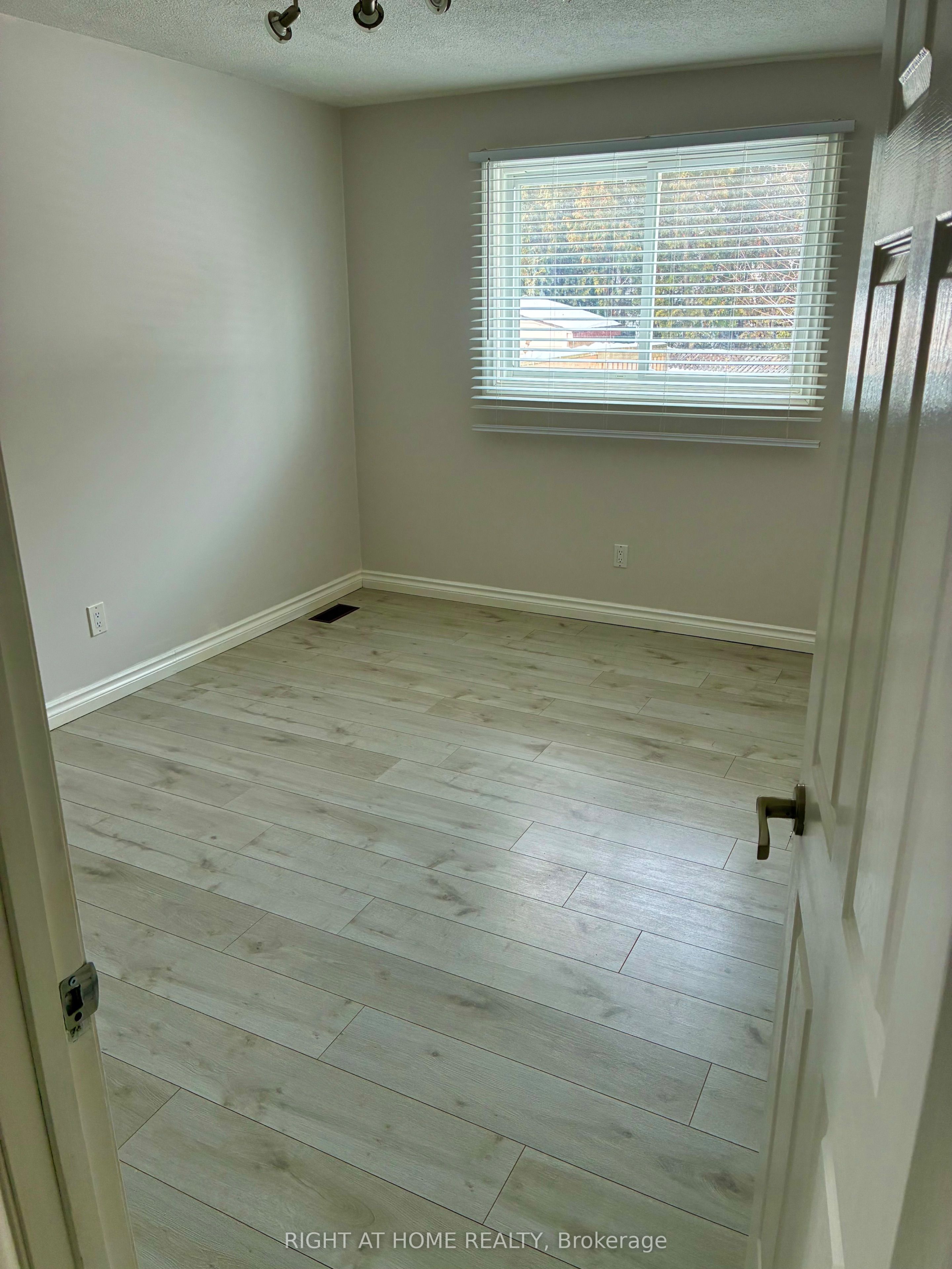 333 Rexford Drive