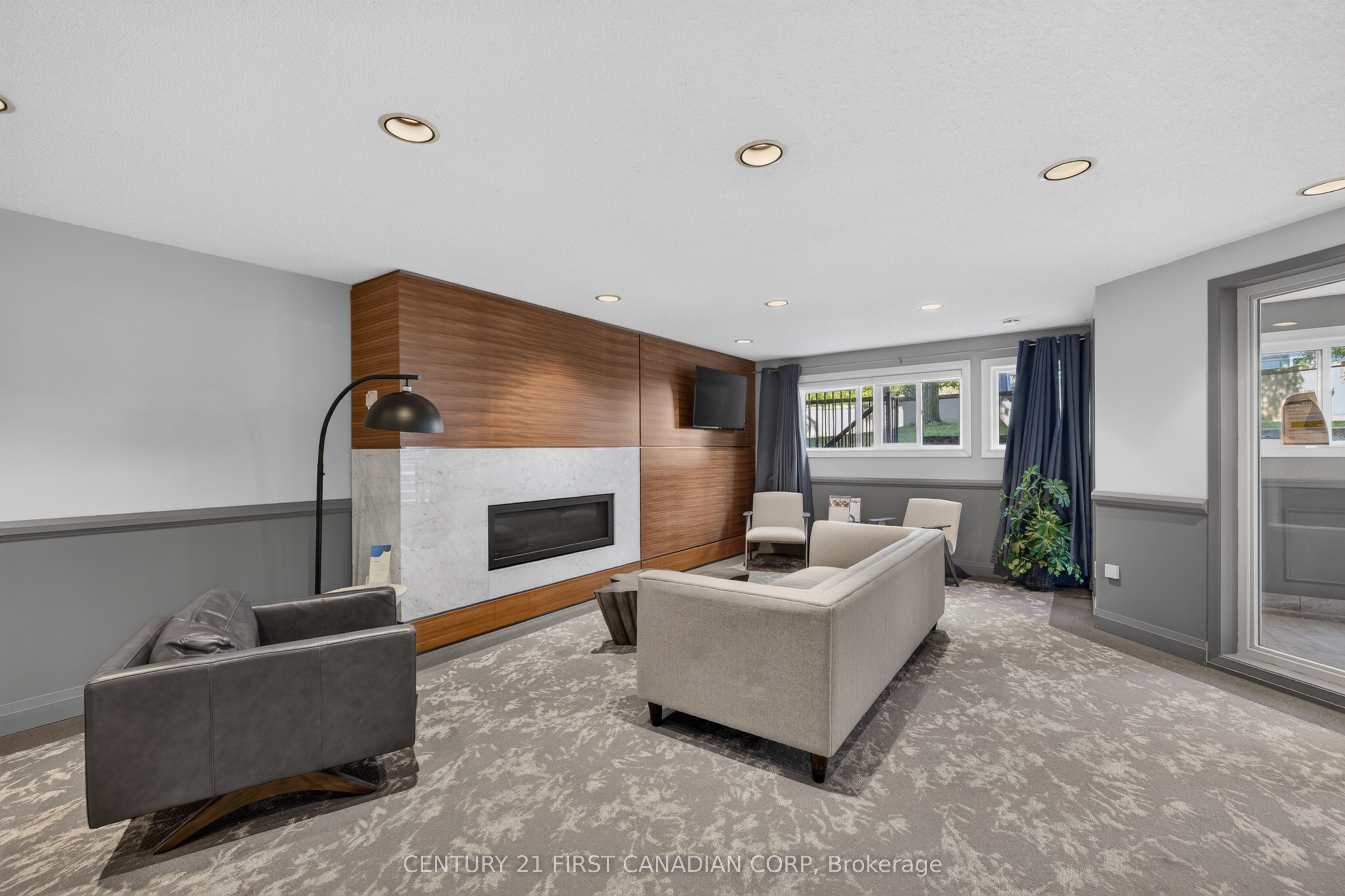 15 Jacksway Crescent 222